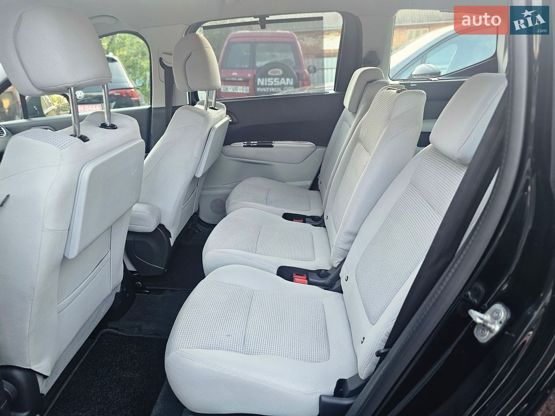 Peugeot 5008 2013 VIN VF30E9HD8DS184446 фото оголошення 17 з 26