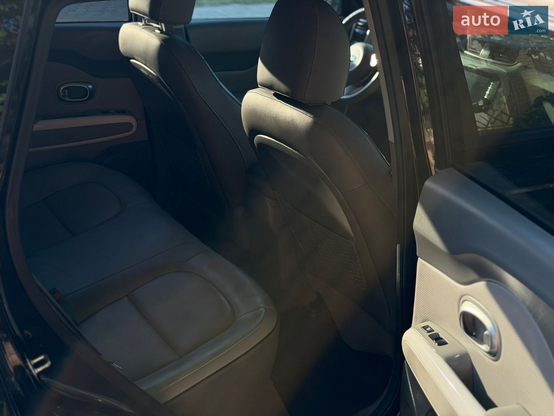 Kia Soul EV 2016 VIN KNAJX81EFG7015627 фото оголошення 22 з 27