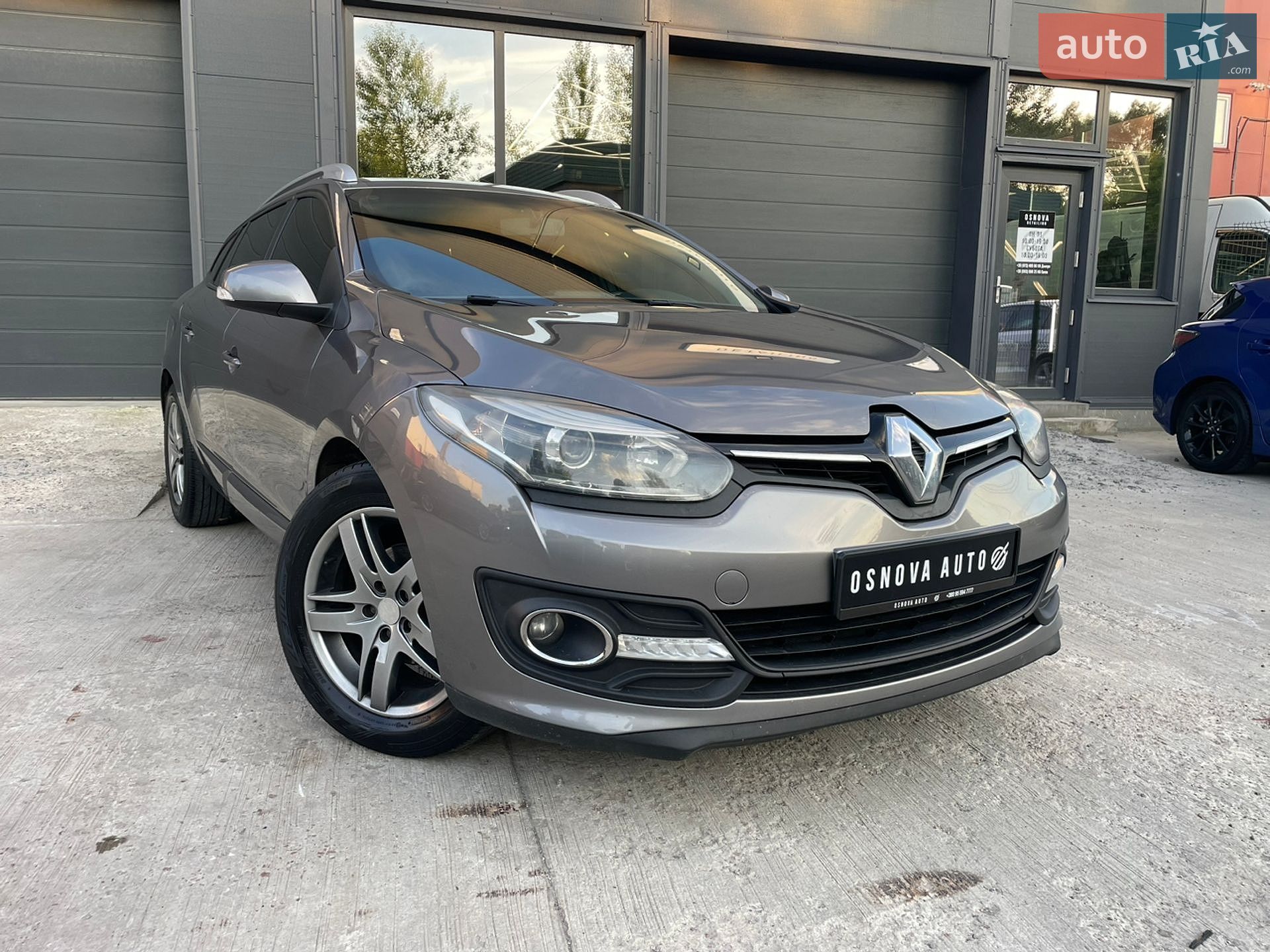 Renault Megane 2014 VIN VF1KZ100650618869 фото оголошення 2 з 43