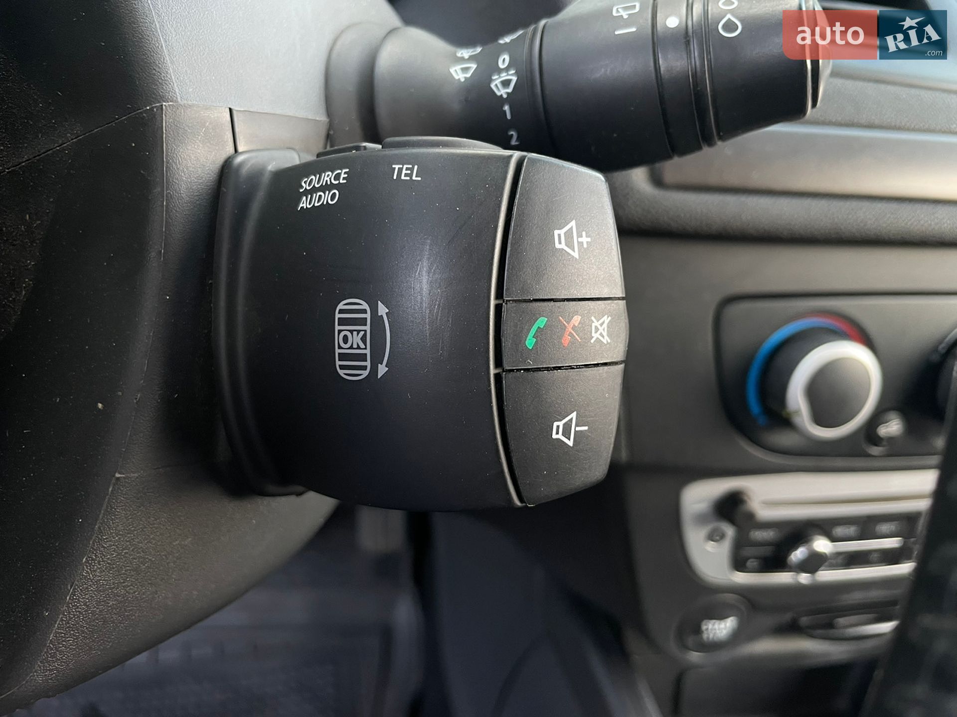 Renault Megane 2014 VIN VF1KZ100650618869 фото оголошення 40 з 43