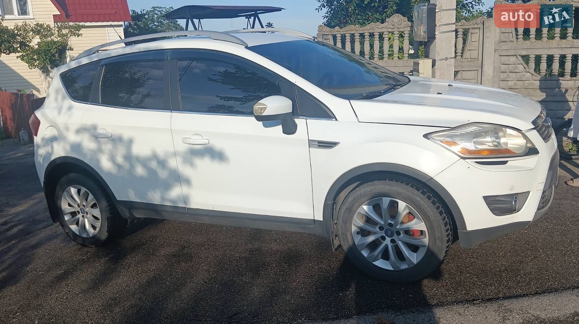 Ford Kuga 2011 VIN WF0RXXGCDRBU66899 фото оголошення 2 з 15