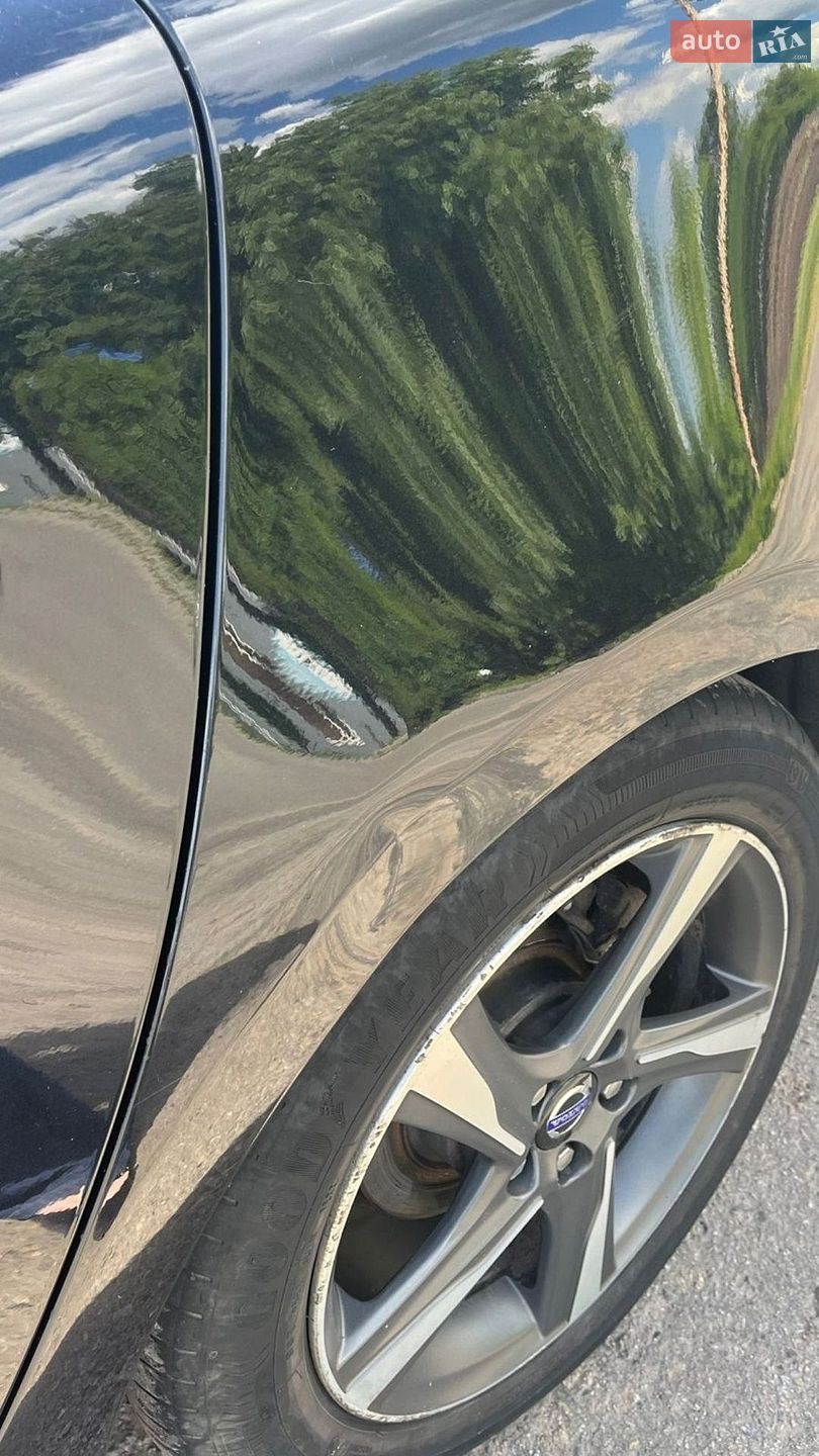 Volvo V40 2014 VIN YV1MV8461E2130075 фото оголошення 2 з 22