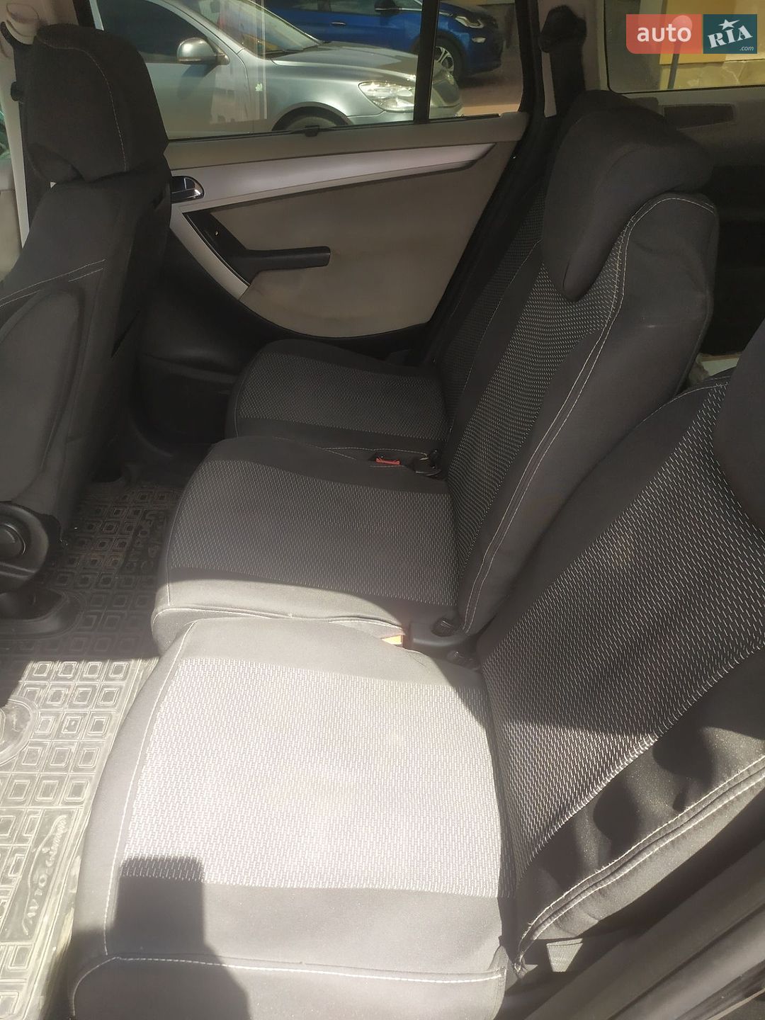Citroen C4 Picasso 2009 VIN VF7UA6FYC9J119223 фото оголошення 12 з 23