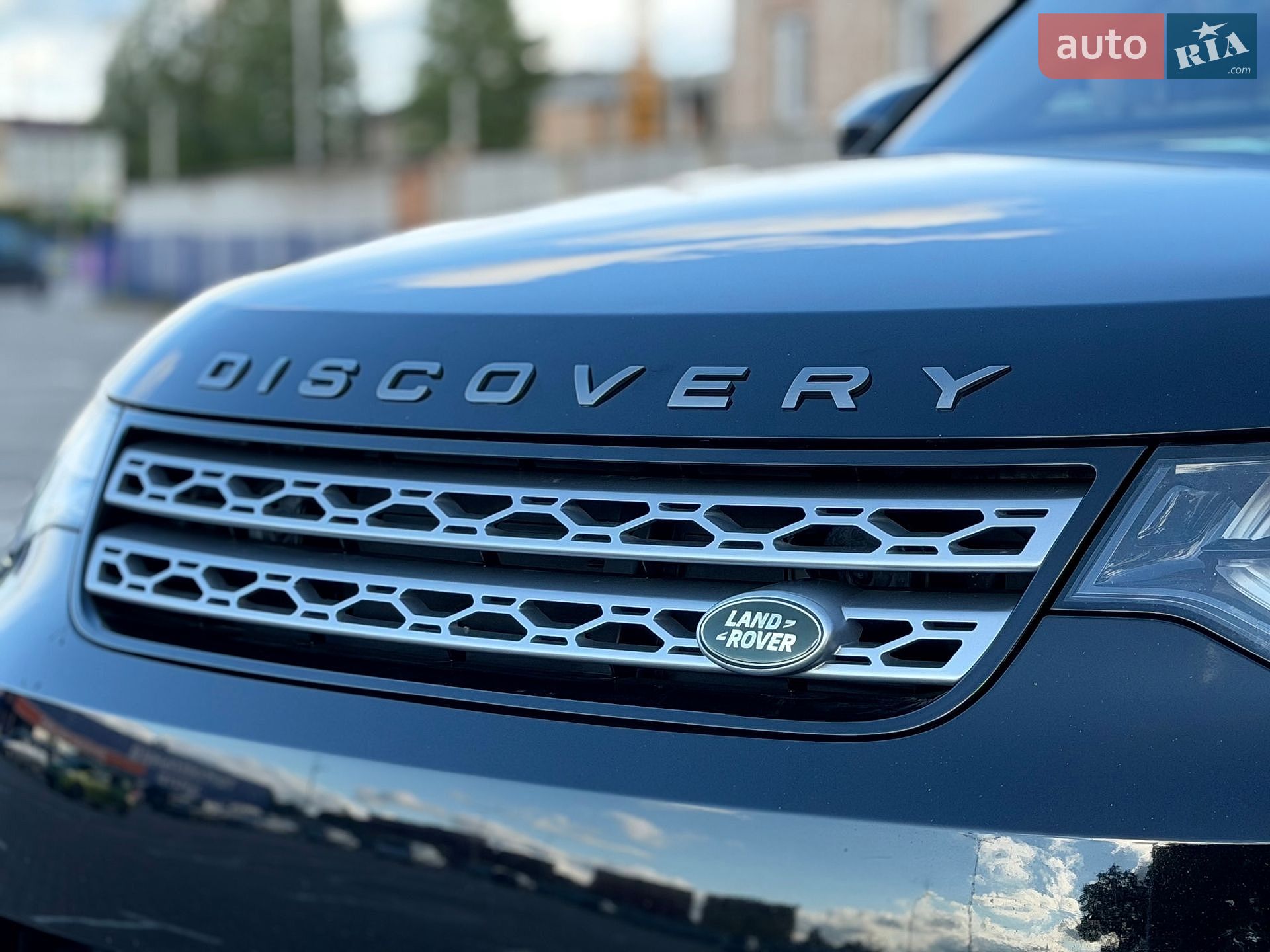 Land Rover Discovery 2017 VIN SALRRBBVXHA024998 фото оголошення 8 з 85