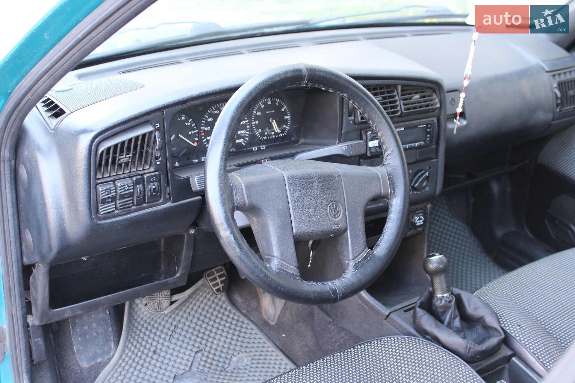 Volkswagen Passat 1993 VIN WVWZZZ31ZPE054024 фото оголошення 16 з 22