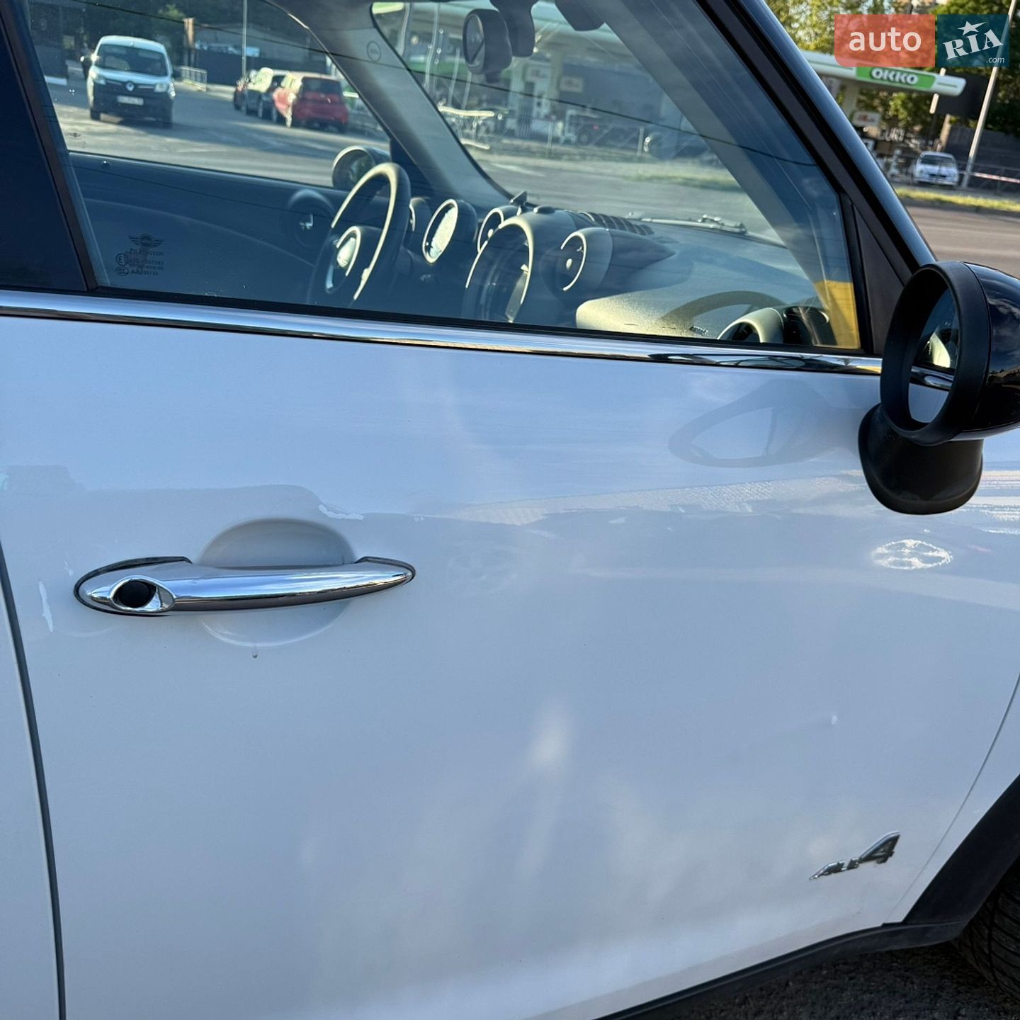 MINI Countryman 2010 VIN WMWZC51010WK63098 фото оголошення 6 з 10