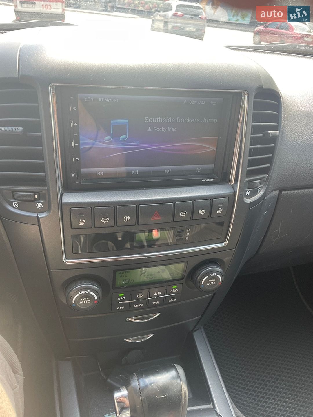 Kia Sorento 2008 VIN KNEJC524885835221 фото оголошення 17 з 33