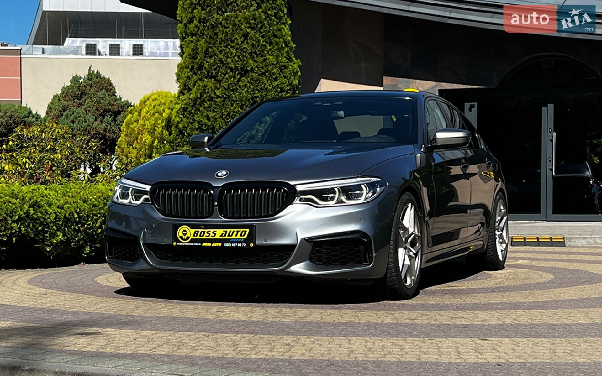 BMW 5 Series 2017 VIN WBAJB9C52JB036916 фото оголошення 3 з 27