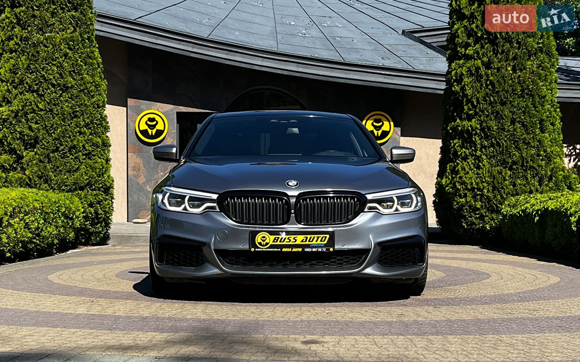 BMW 5 Series 2017 VIN WBAJB9C52JB036916 фото оголошення 2 з 27