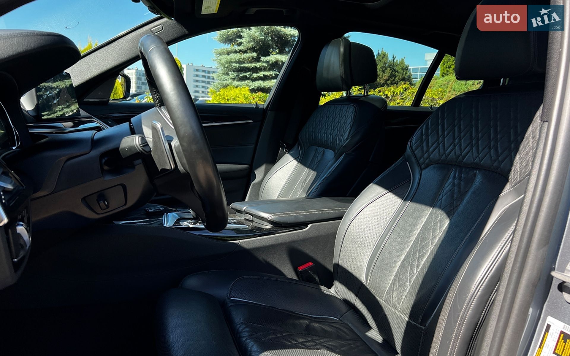 BMW 5 Series 2017 VIN WBAJB9C52JB036916 фото оголошення 9 з 27