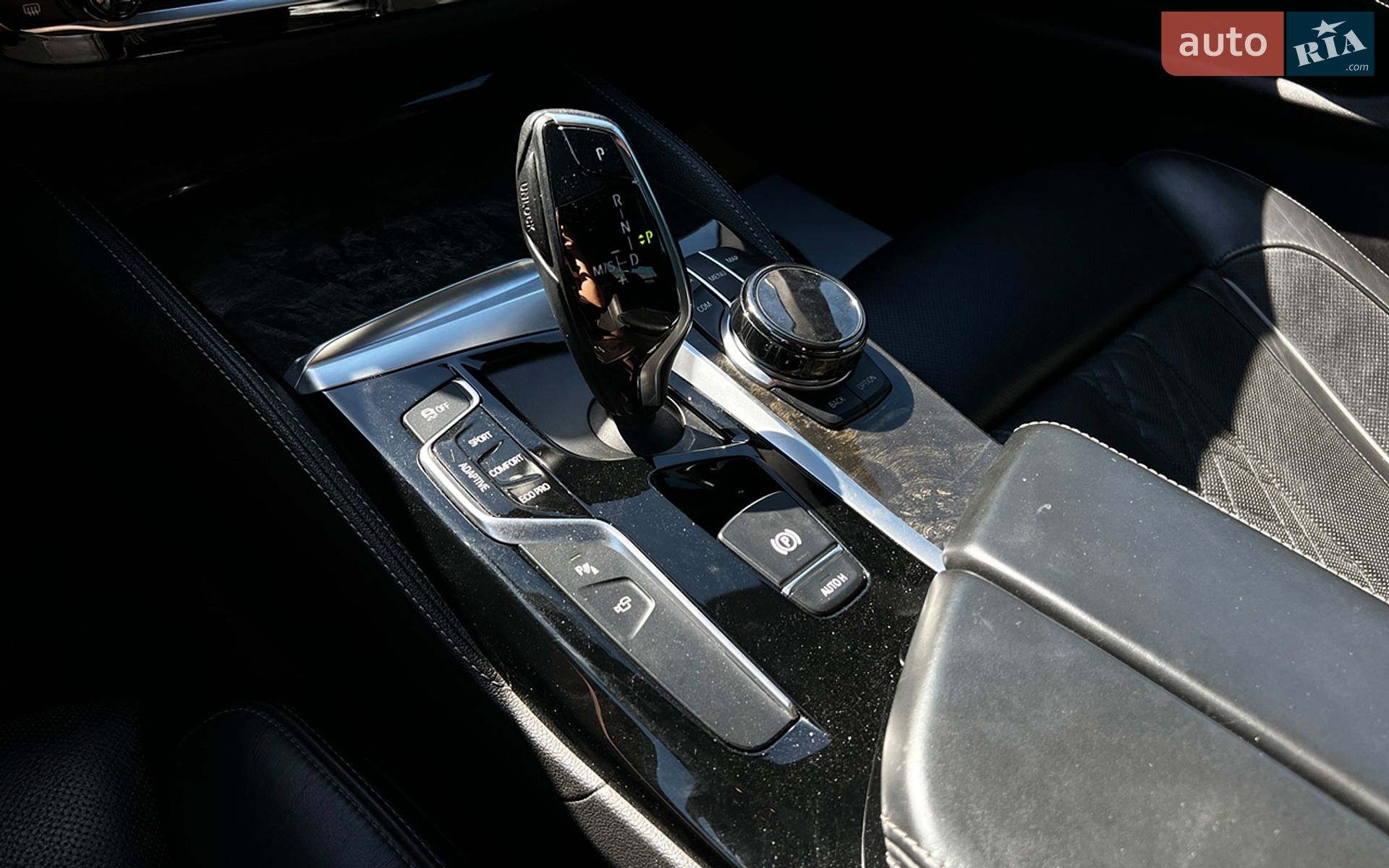 BMW 5 Series 2017 VIN WBAJB9C52JB036916 фото оголошення 19 з 27