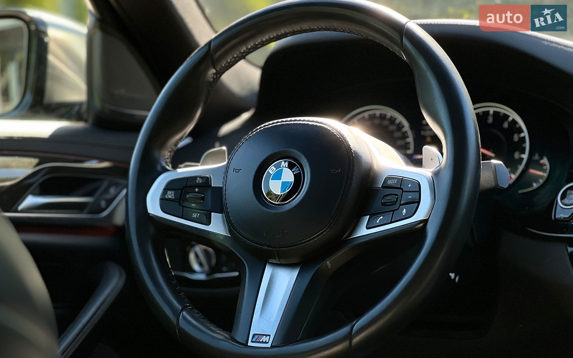 BMW 5 Series 2017 VIN WBAJB9C52JB036916 фото оголошення 24 з 27