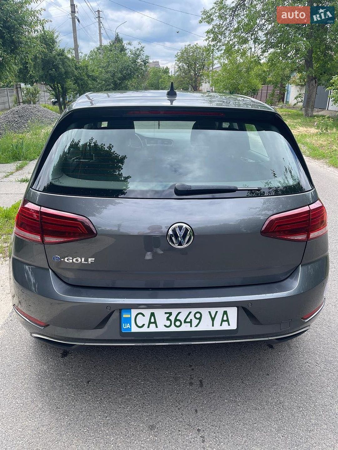 Volkswagen e-Golf 2019 VIN WVWPR7AU0KW911072 фото оголошення 7 з 19