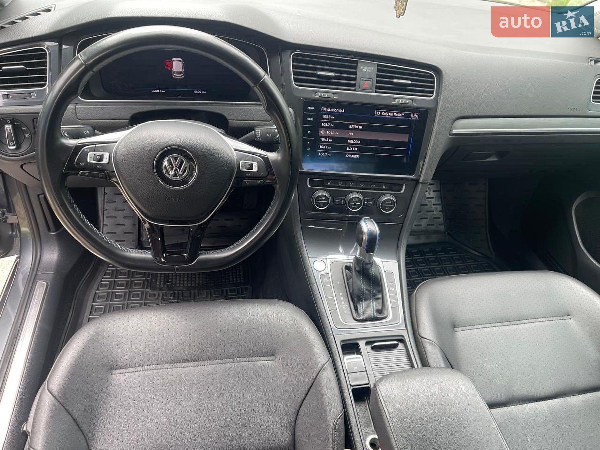 Volkswagen e-Golf 2019 VIN WVWPR7AU0KW911072 фото оголошення 15 з 19