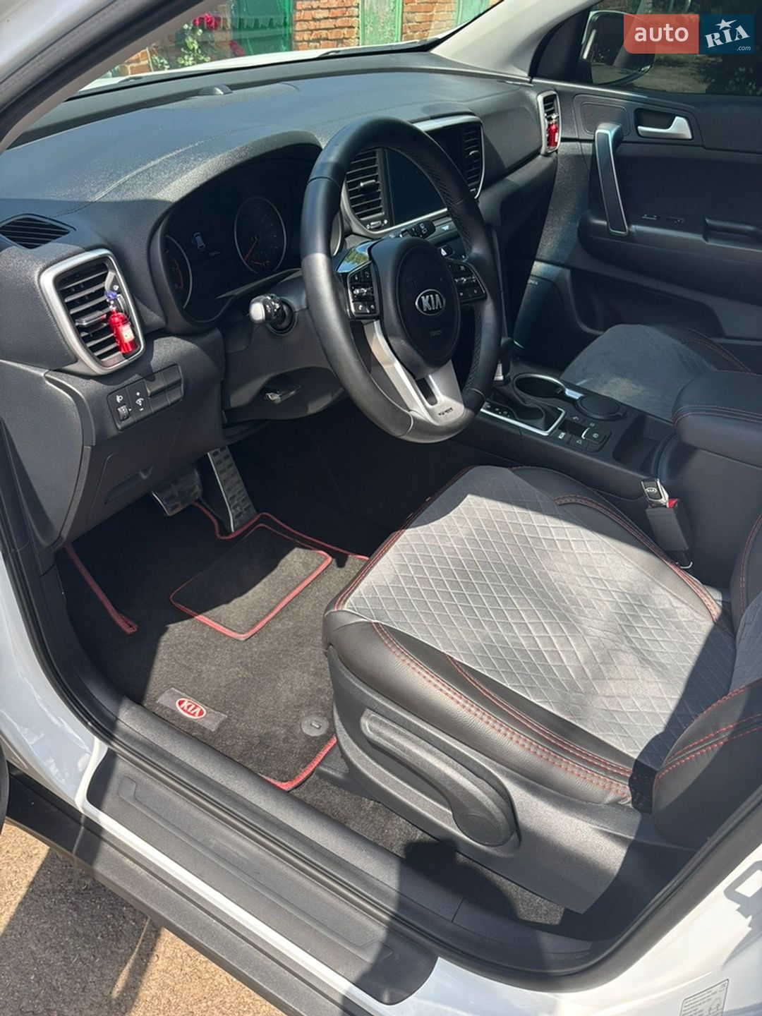 Kia Sportage 2021 VIN U5YPG814BML141595 фото оголошення 6 з 19
