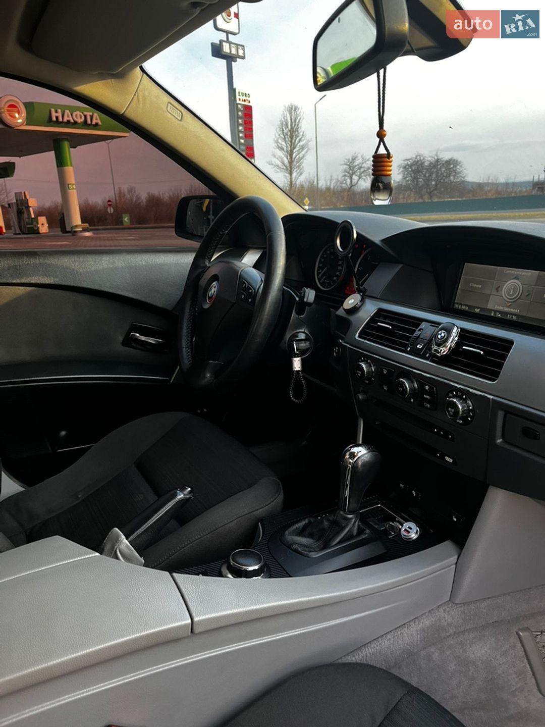 BMW 5 Series 2005 VIN WBANC51050CN39136 фото оголошення 20 з 48