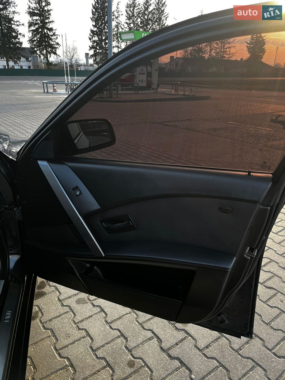 BMW 5 Series 2005 VIN WBANC51050CN39136 фото оголошення 24 з 48