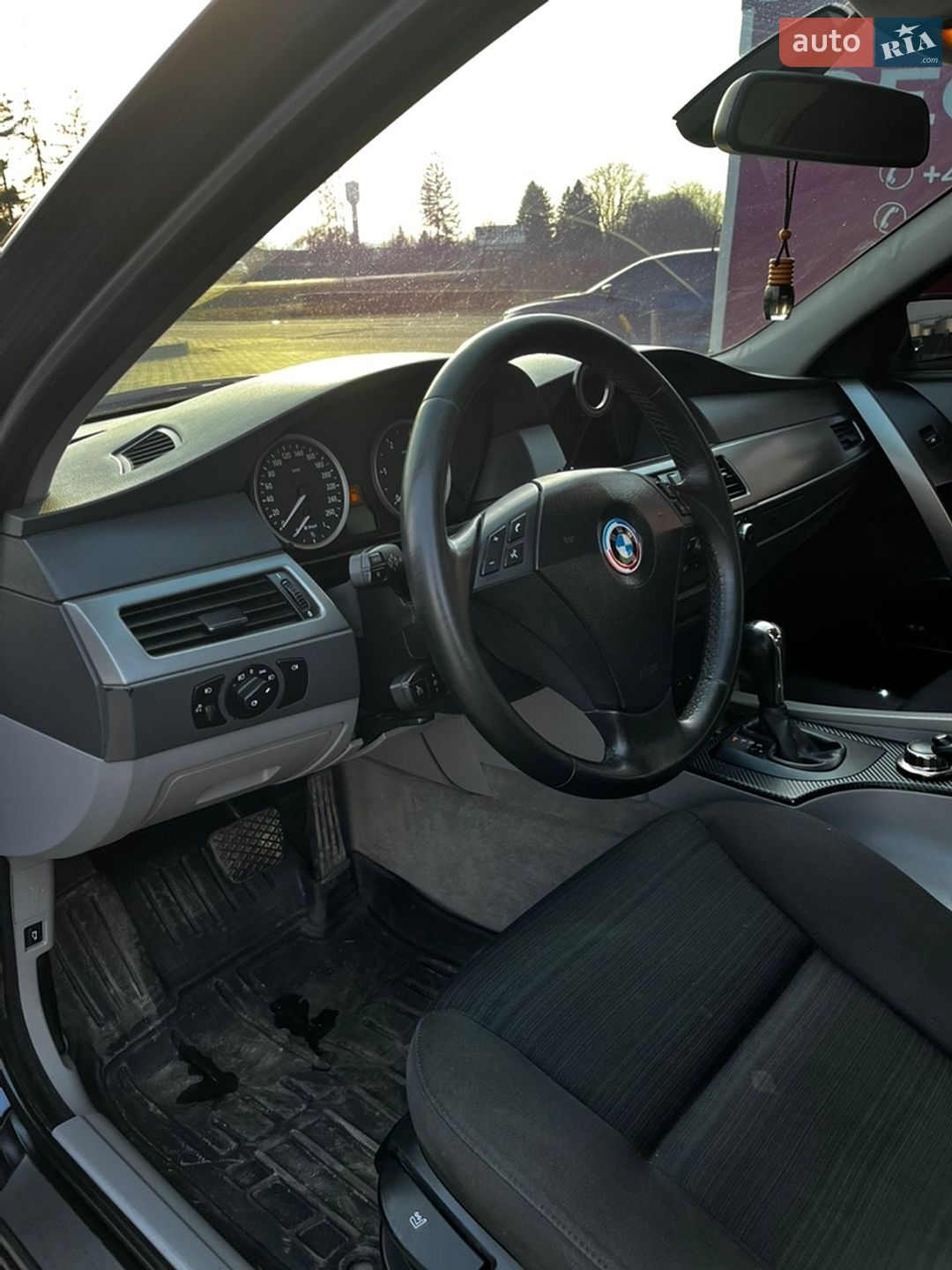 BMW 5 Series 2005 VIN WBANC51050CN39136 фото оголошення 46 з 48
