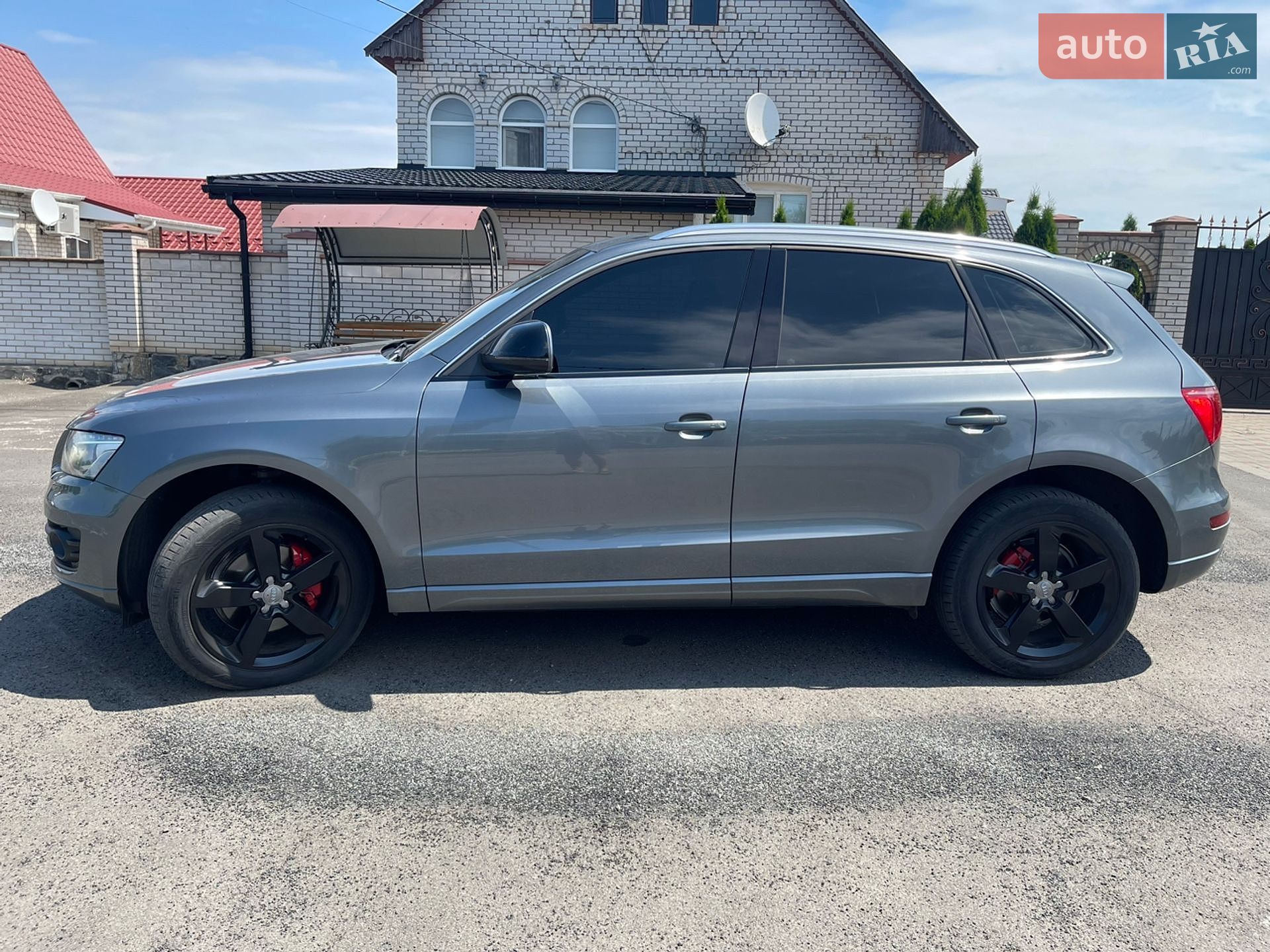 Audi Q5 2011 VIN WAUZZZ8R9CA011191 фото оголошення 16 з 46