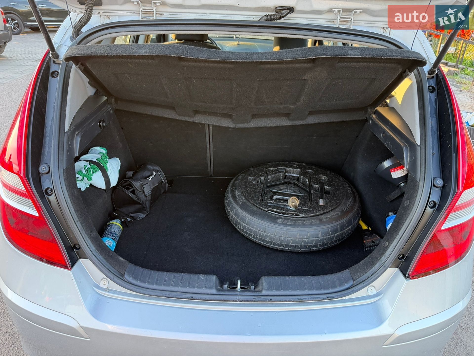 Hyundai i30 2012 VIN TMADB51CACJ254235 фото оголошення 4 з 14