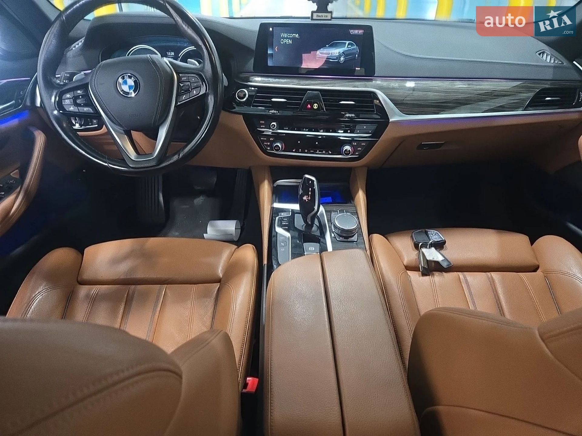 BMW 5 Series 2018 VIN WBAJB1C56JB085165 фото оголошення 26 з 34