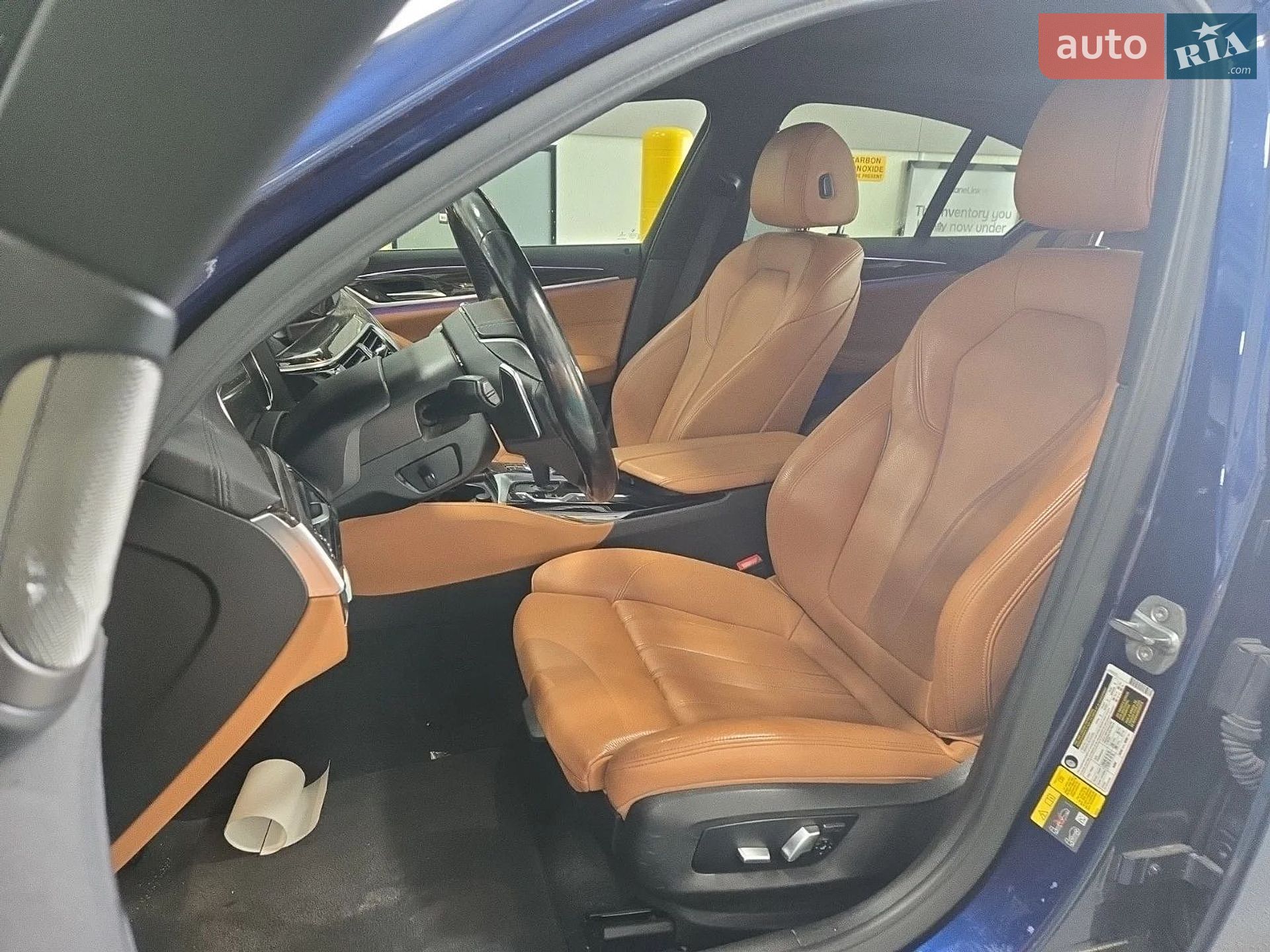 BMW 5 Series 2018 VIN WBAJB1C56JB085165 фото оголошення 32 з 34