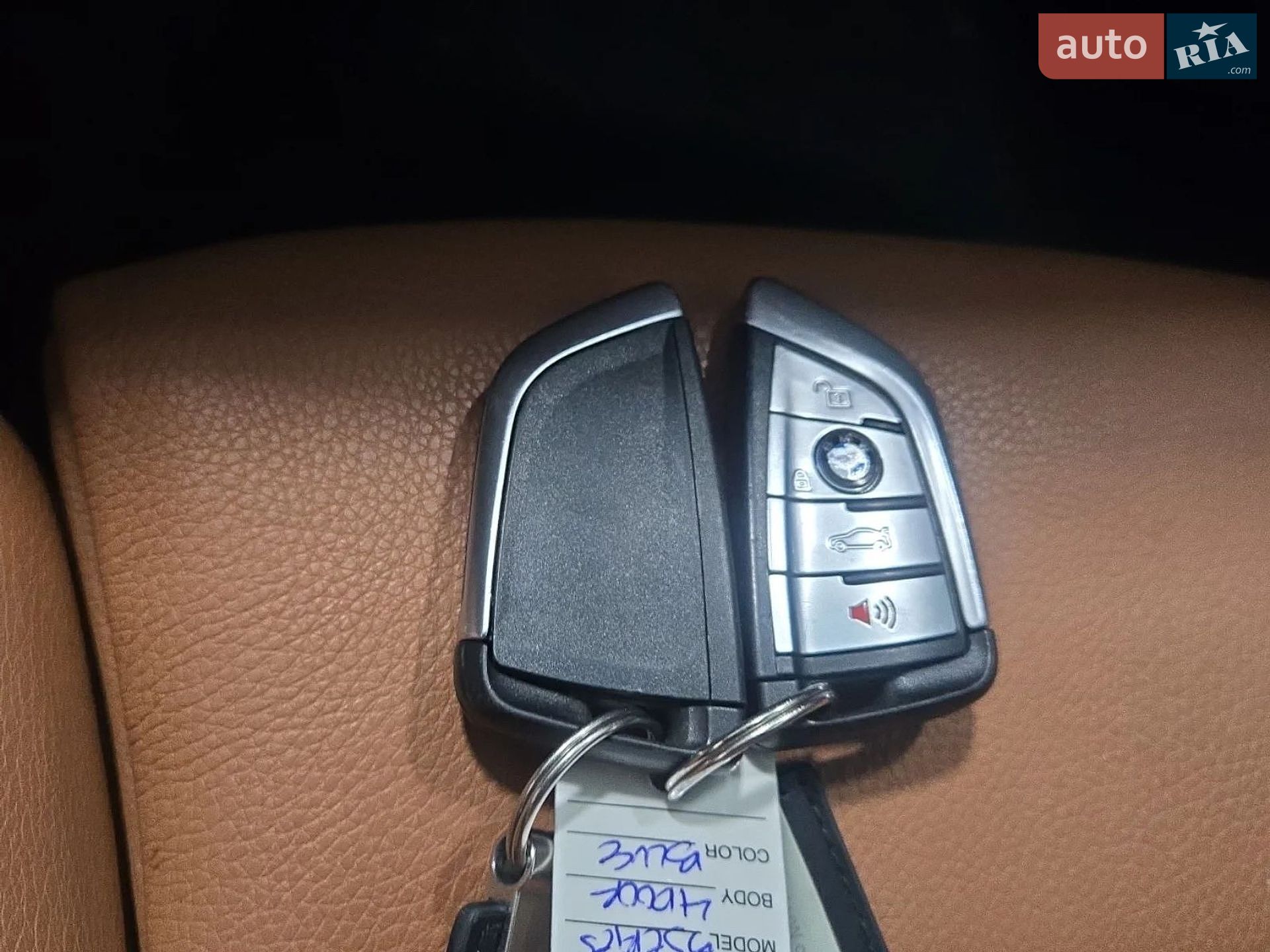 BMW 5 Series 2018 VIN WBAJB1C56JB085165 фото оголошення 31 з 34