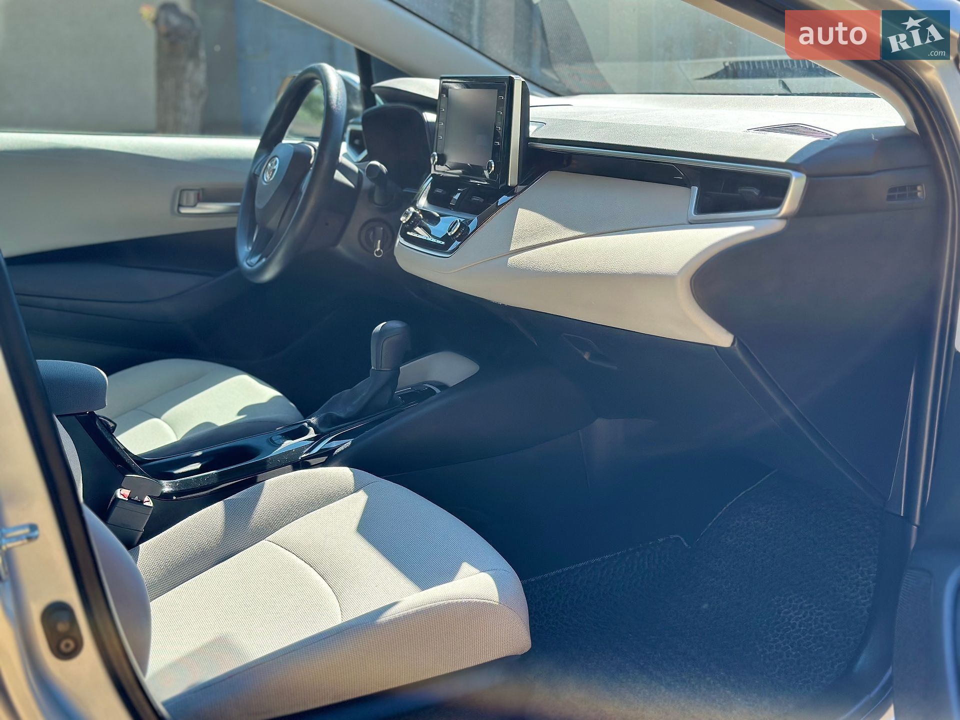 Toyota Corolla 2021 VIN 5YFEPMAE1MP213473 фото оголошення 26 з 61