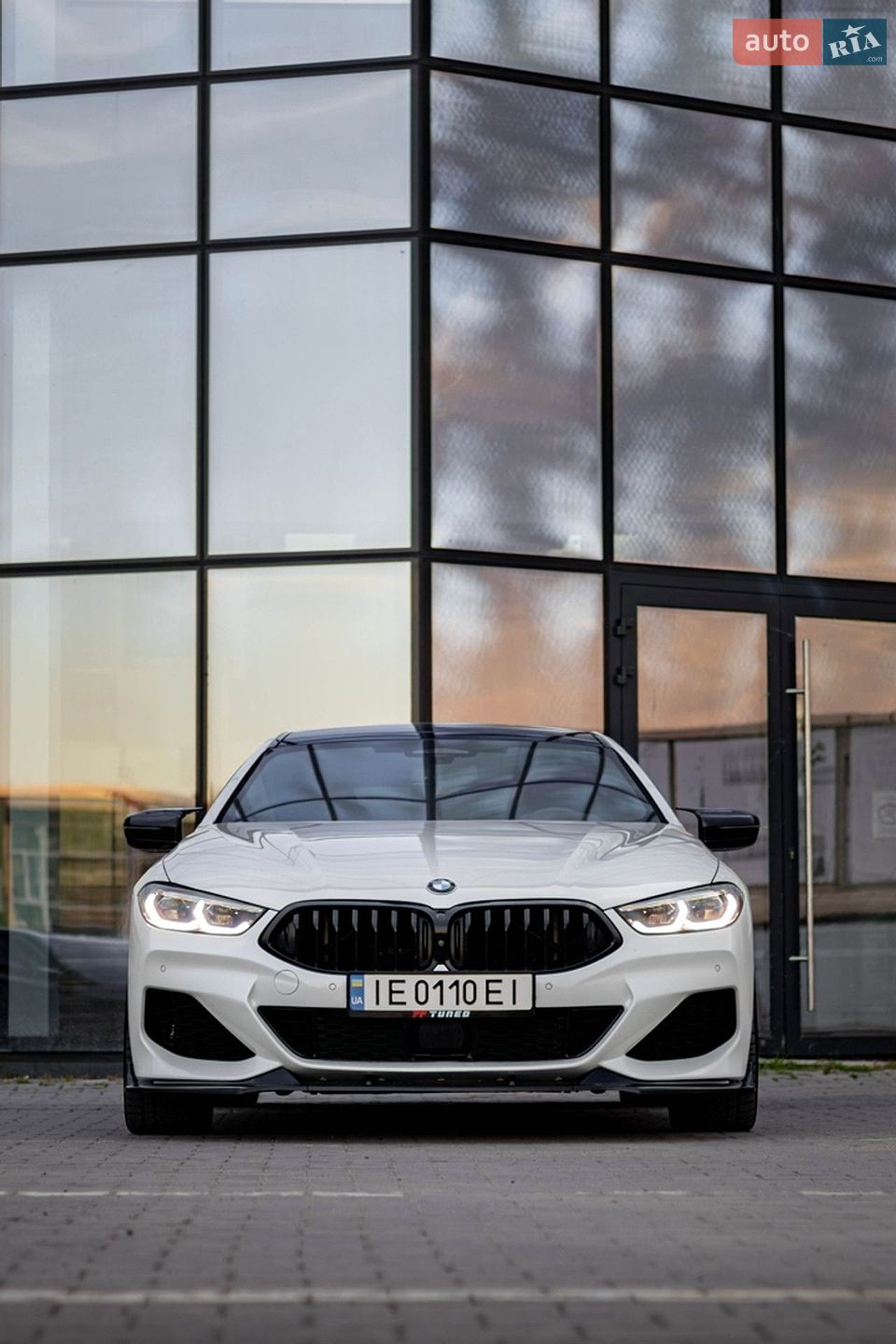 BMW 8 Series Gran Coupe 2019 VIN WBAGV8C01LCD86053 фото оголошення 7 з 17