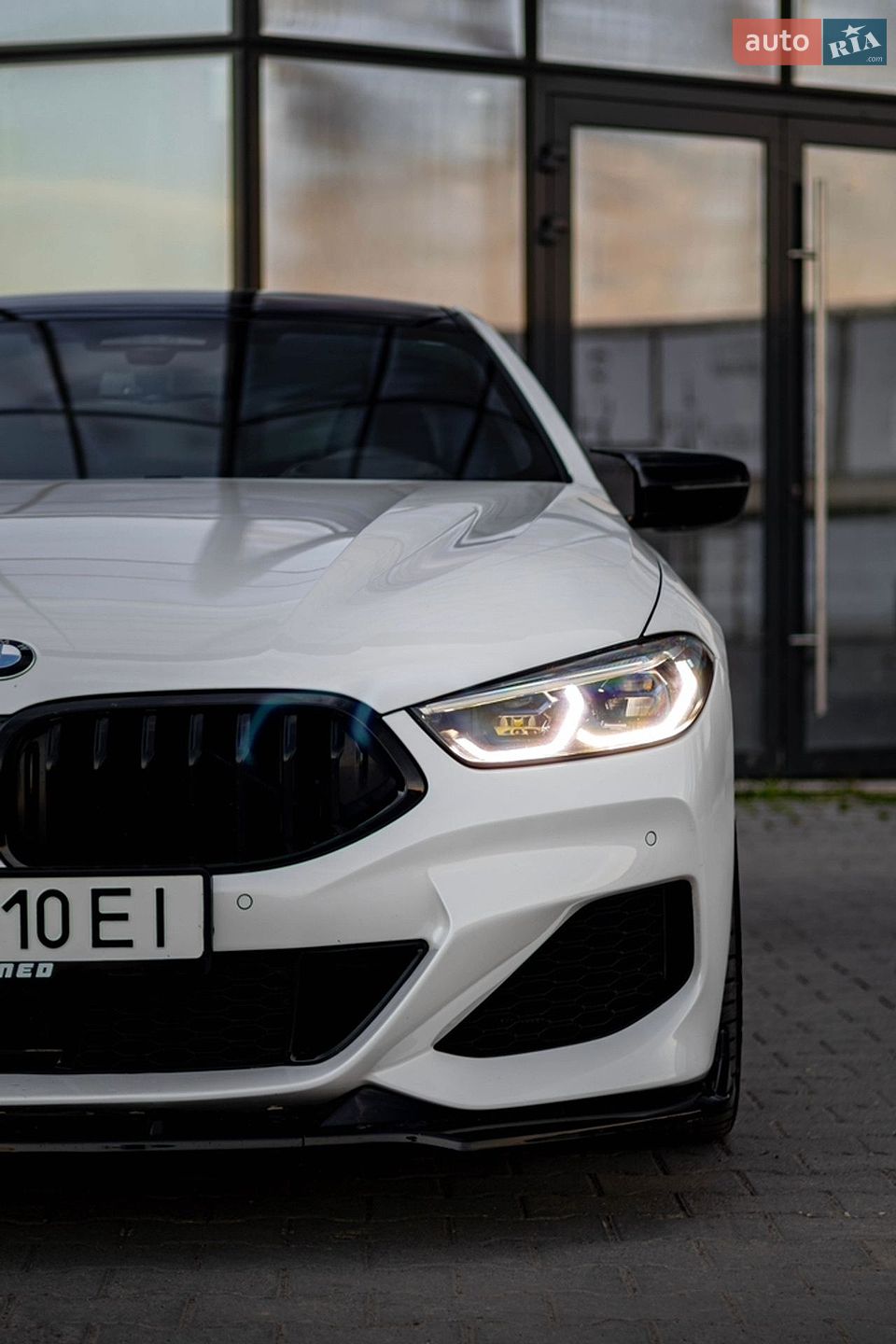 BMW 8 Series Gran Coupe 2019 VIN WBAGV8C01LCD86053 фото оголошення 17 з 17