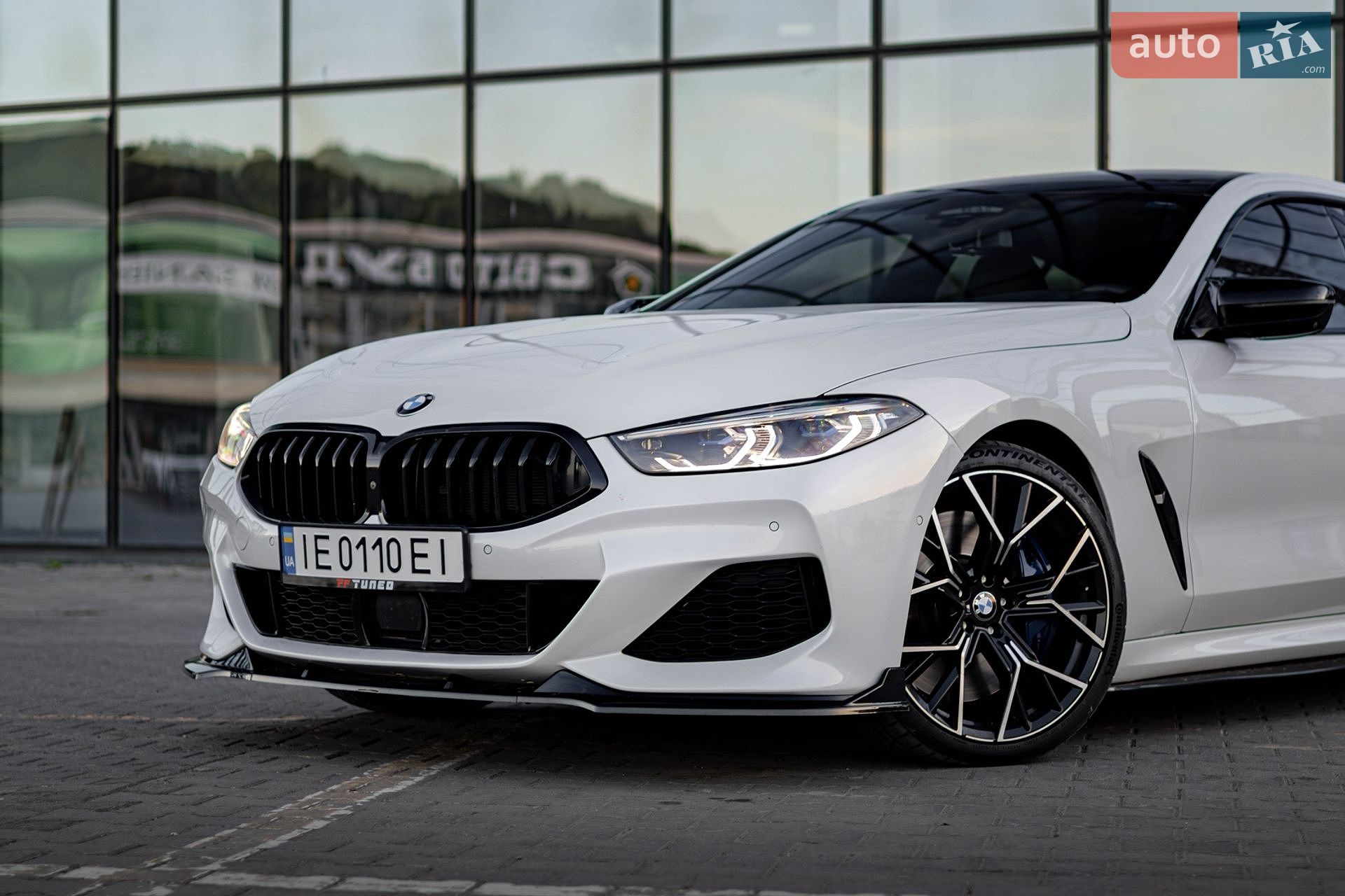 BMW 8 Series Gran Coupe 2019 VIN WBAGV8C01LCD86053 фото оголошення 3 з 17