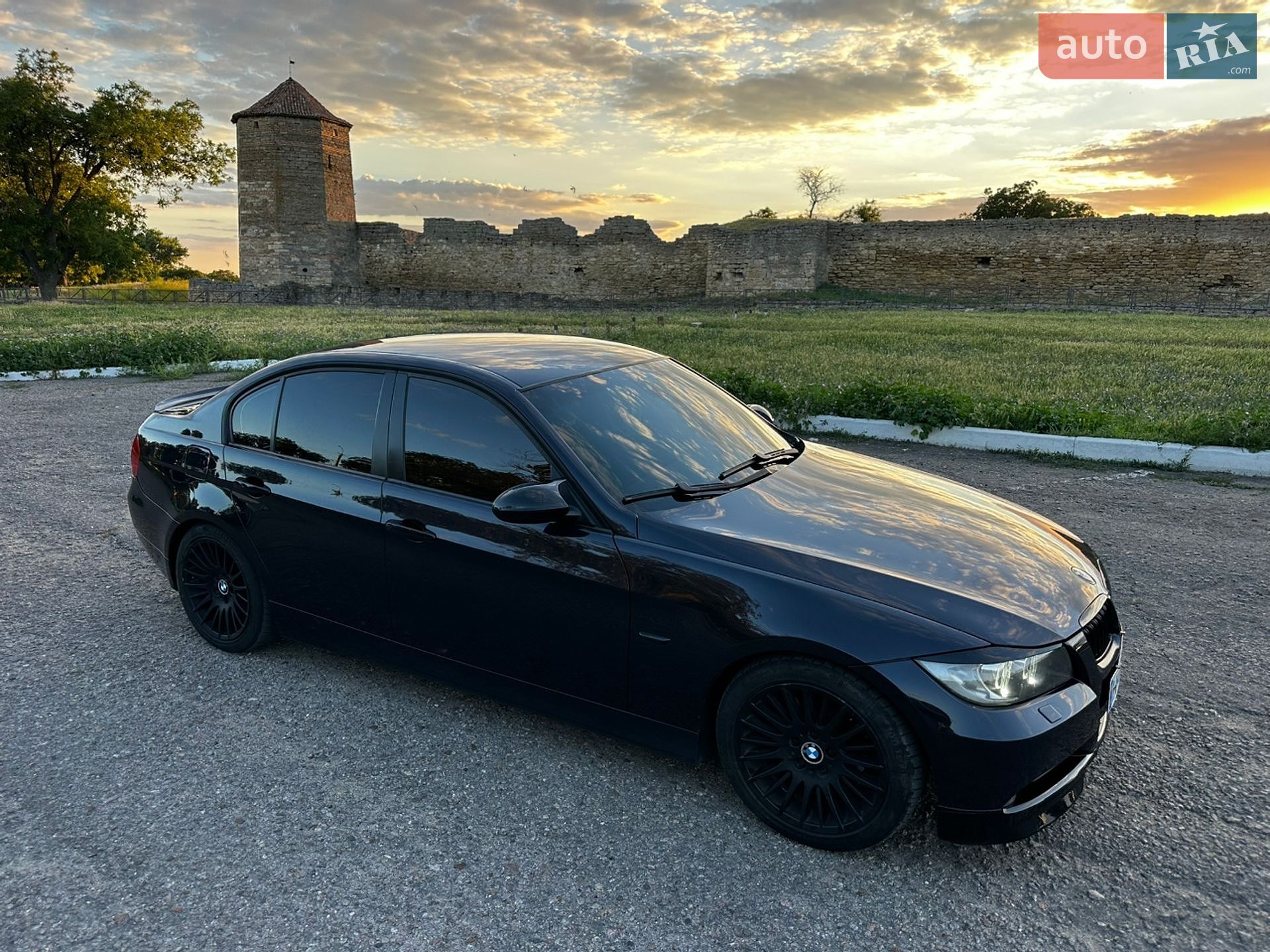 BMW 3 Series 2005 VIN WBAVC31010PY53931 фото оголошення 5 з 24