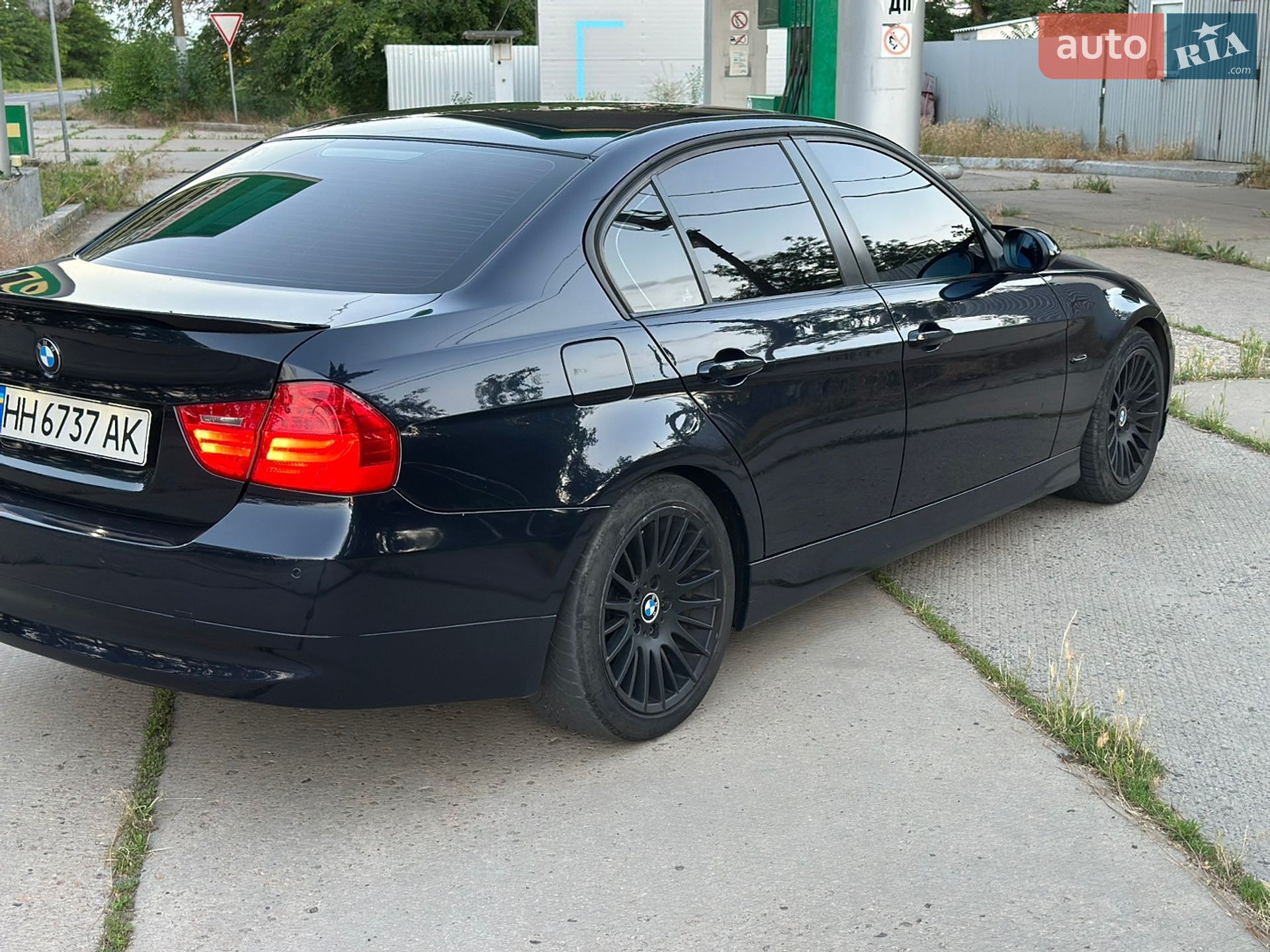 BMW 3 Series 2005 VIN WBAVC31010PY53931 фото оголошення 8 з 24