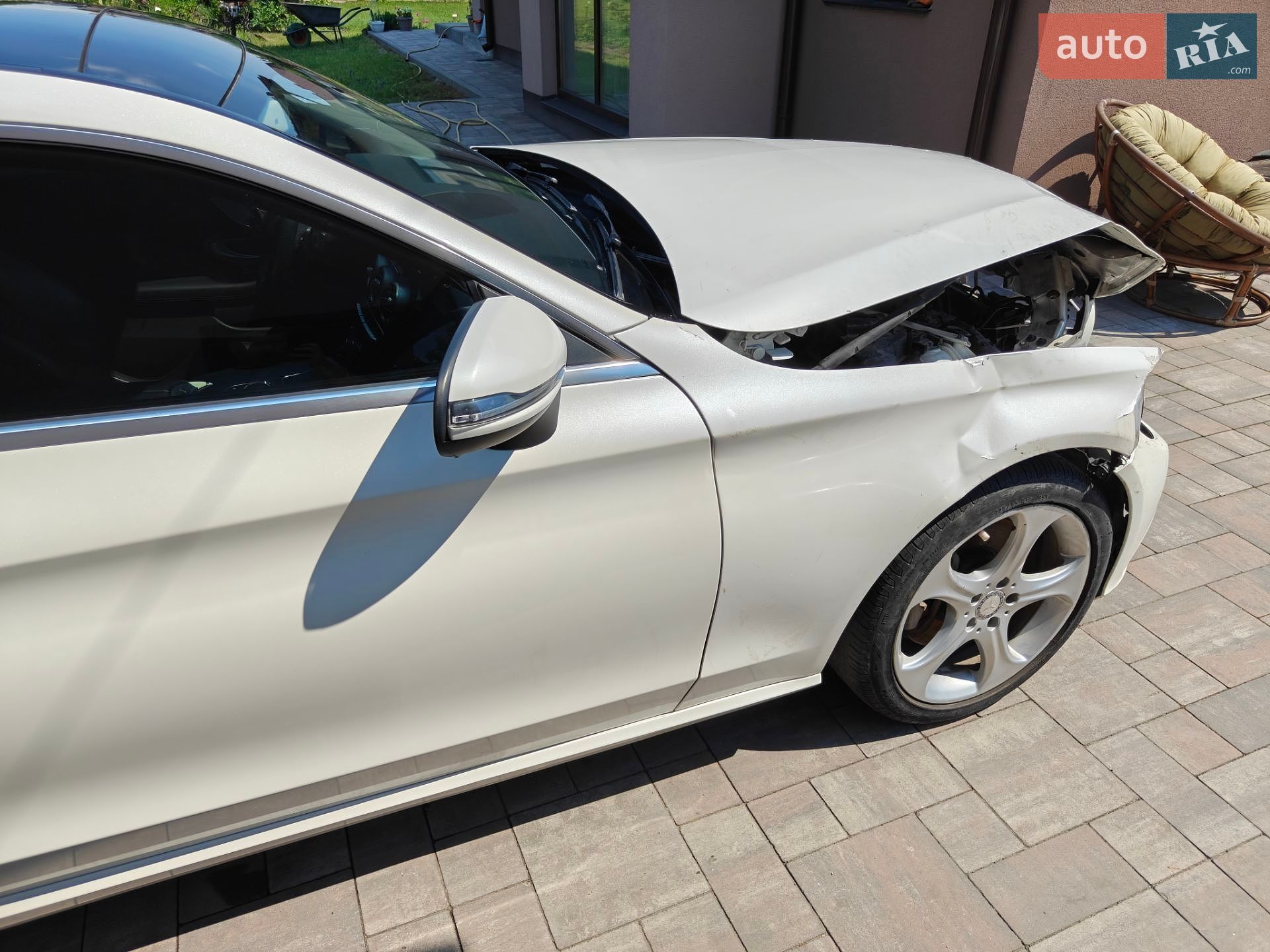 Mercedes-Benz C-Class 2016 VIN WDDWJ4JB0HF383760 фото оголошення 3 з 25