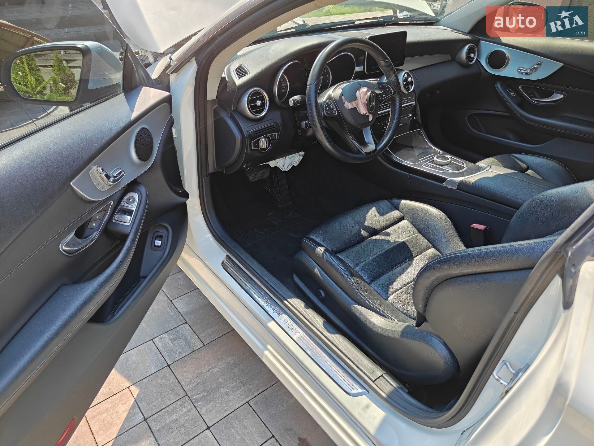 Mercedes-Benz C-Class 2016 VIN WDDWJ4JB0HF383760 фото оголошення 20 з 25