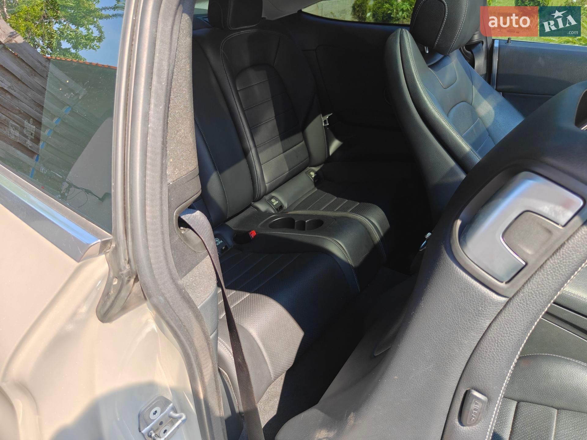 Mercedes-Benz C-Class 2016 VIN WDDWJ4JB0HF383760 фото оголошення 21 з 25