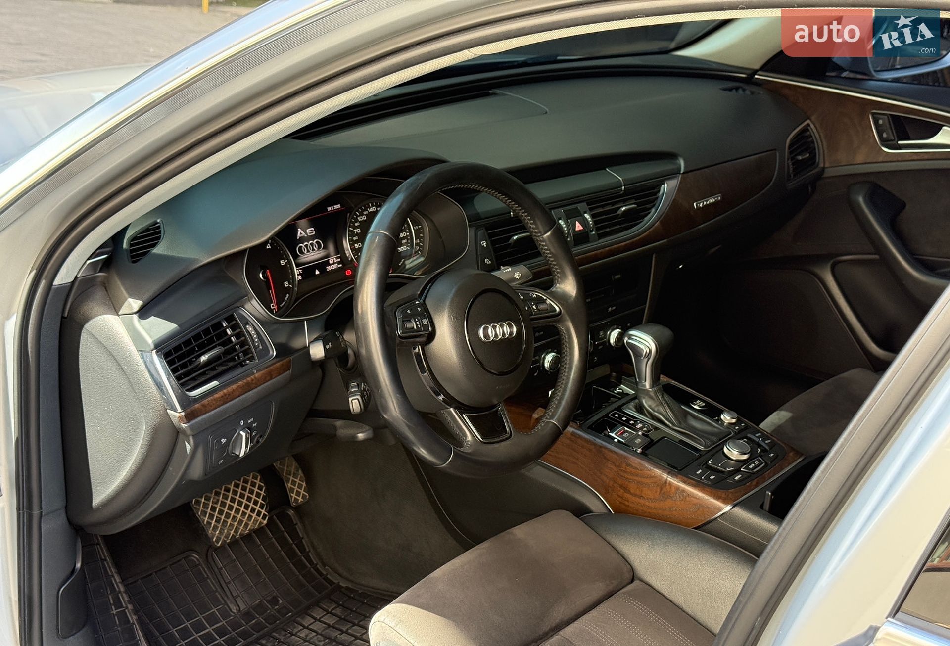 Audi A6 2012 VIN WAUZZZ4G2DN060280 фото оголошення 9 з 12