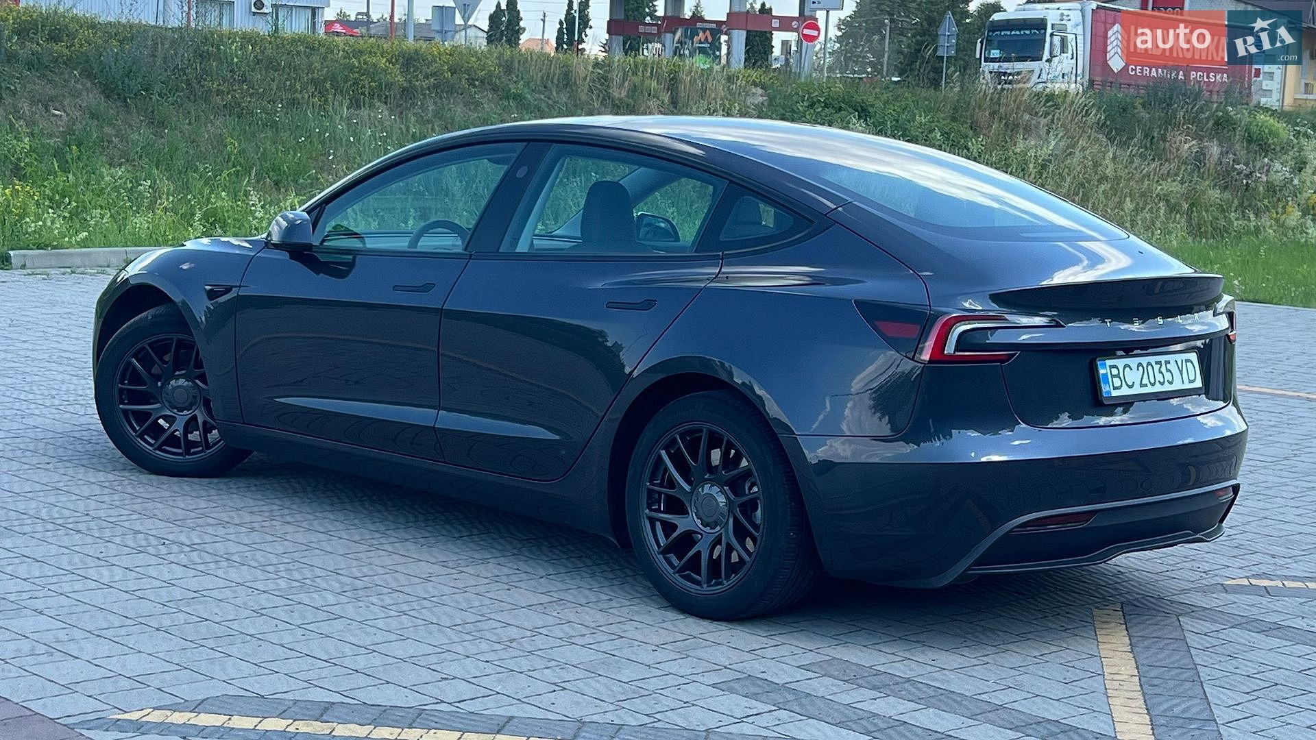 TESLA MODEL 3 2024 VIN 5YJ3E1EA0RF757503 фото оголошення 15 з 36