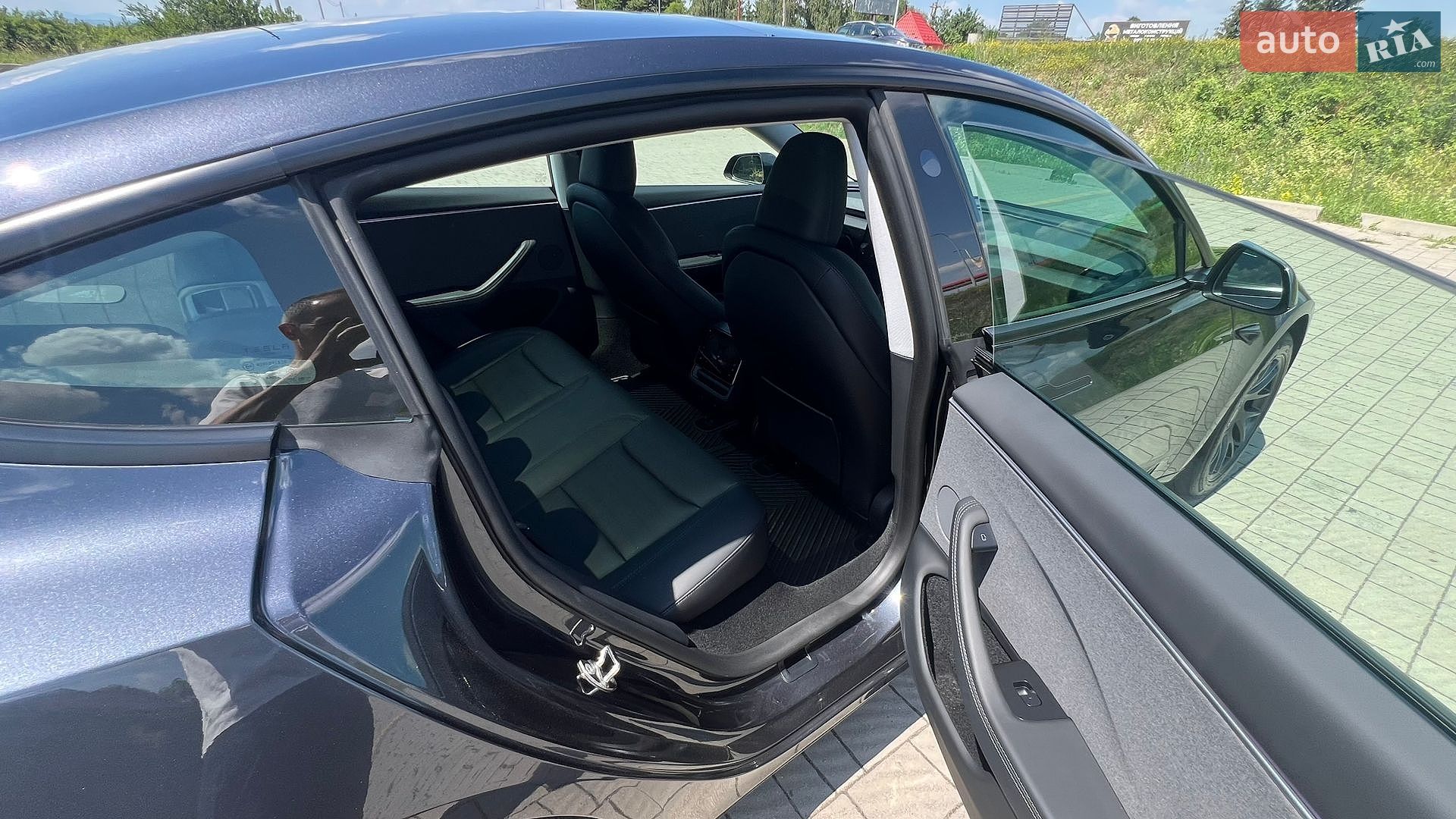 TESLA MODEL 3 2024 VIN 5YJ3E1EA0RF757503 фото оголошення 24 з 36