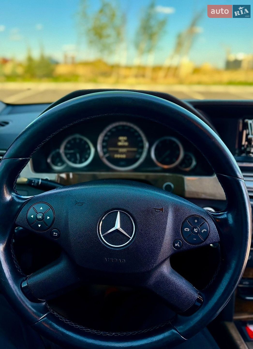 Mercedes-Benz E-Class 2009 VIN WDD2120021A042370 фото оголошення 8 з 11