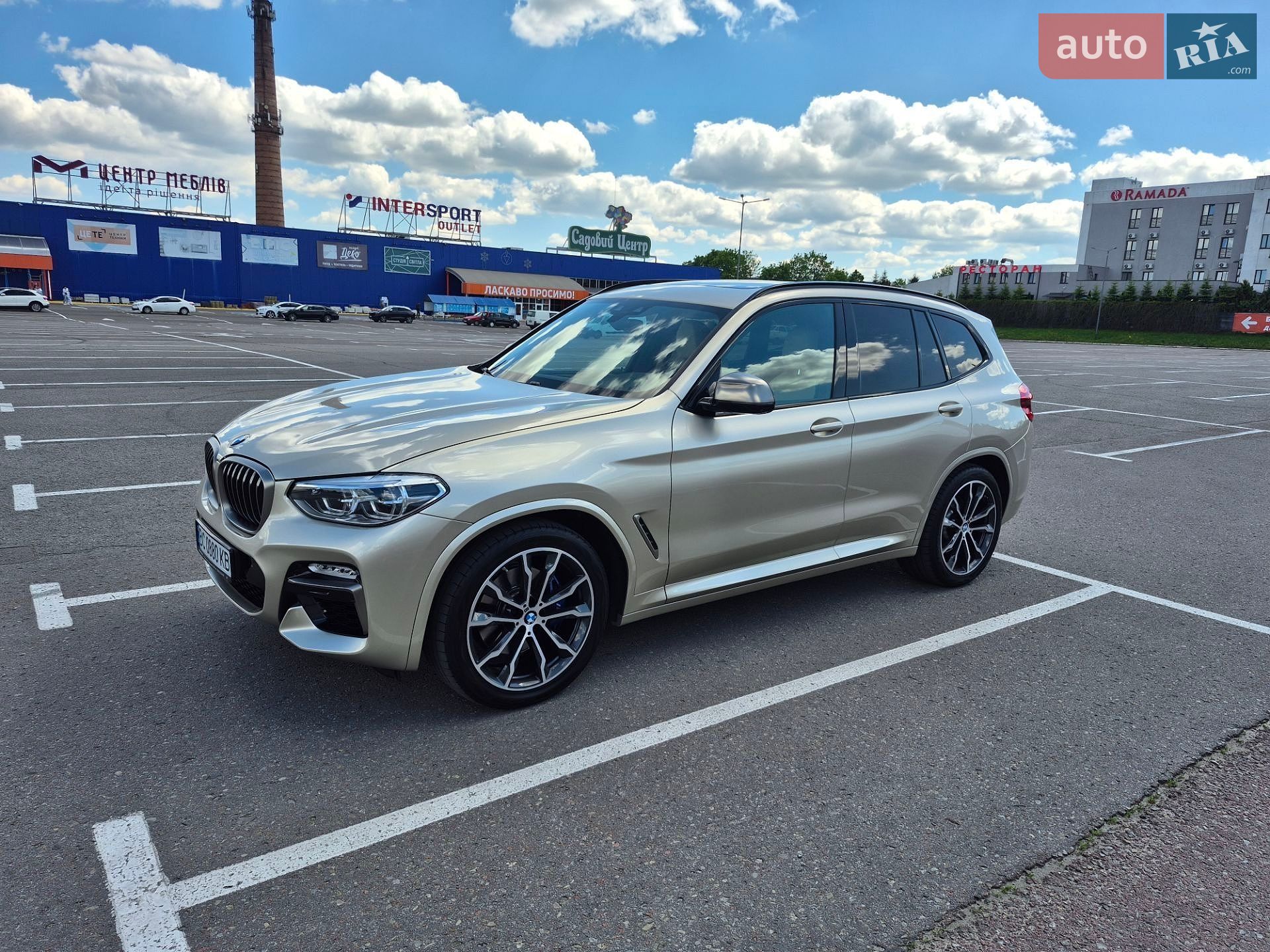BMW X3 2019 VIN 5UXTS3C52KLR73770 фото оголошення 4 з 13