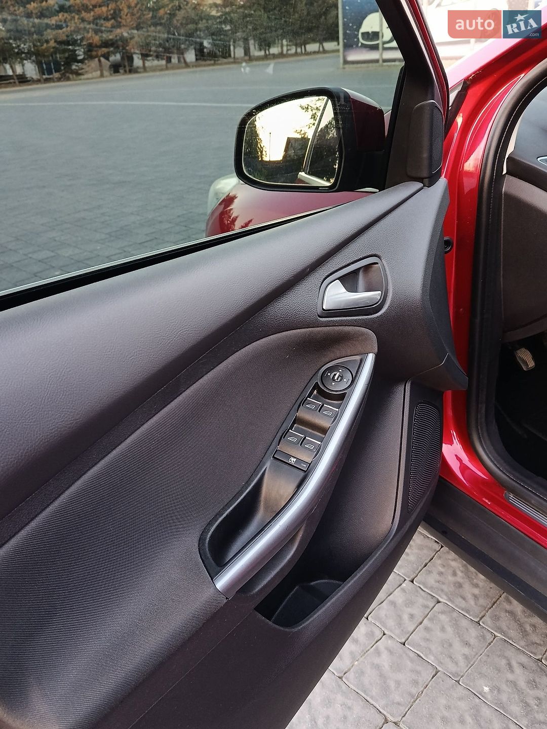 Ford Focus 2013 VIN WF0LXXGCBLDJ59707 фото оголошення 44 з 57