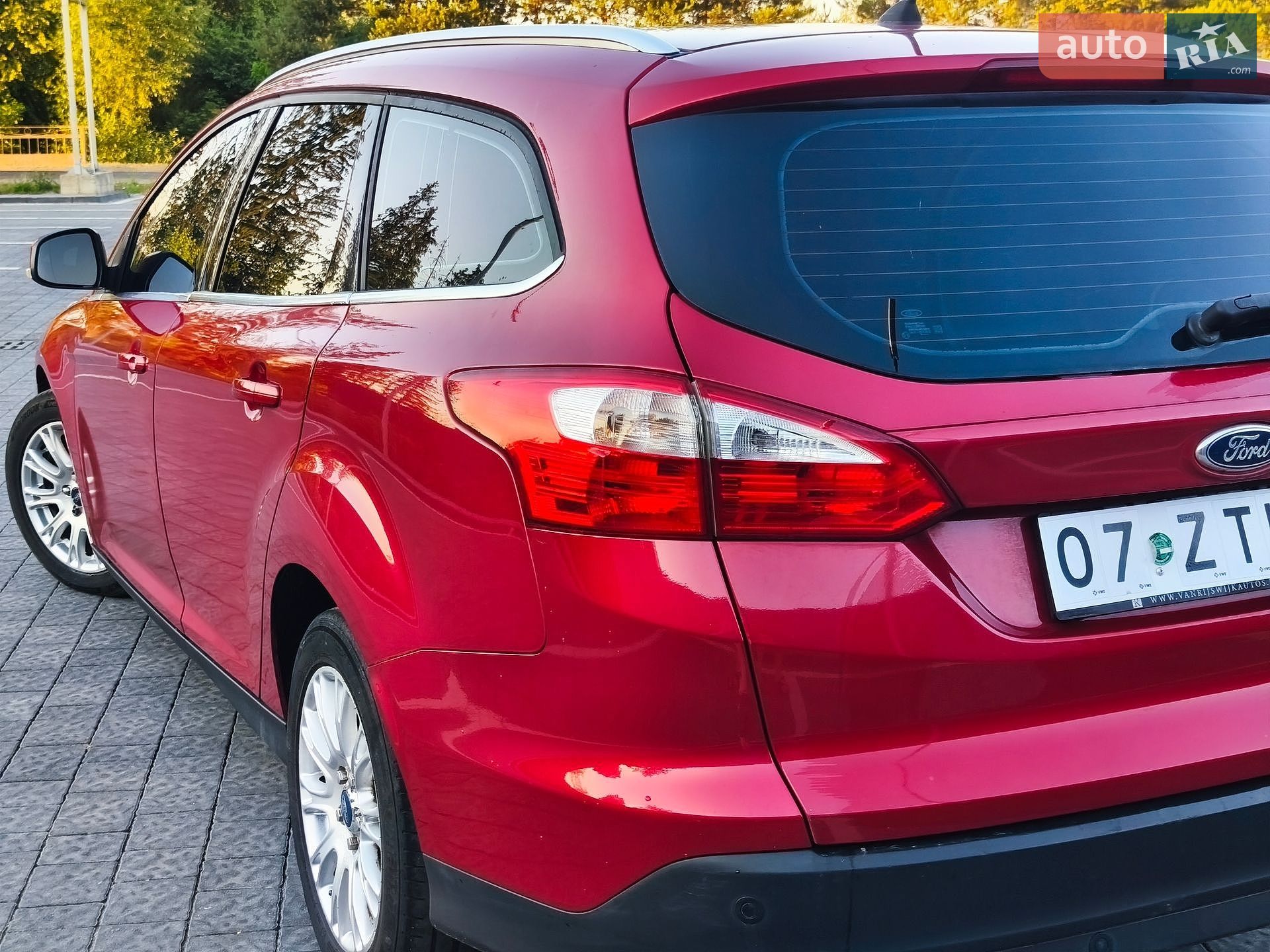 Ford Focus 2013 VIN WF0LXXGCBLDJ59707 фото оголошення 19 з 57