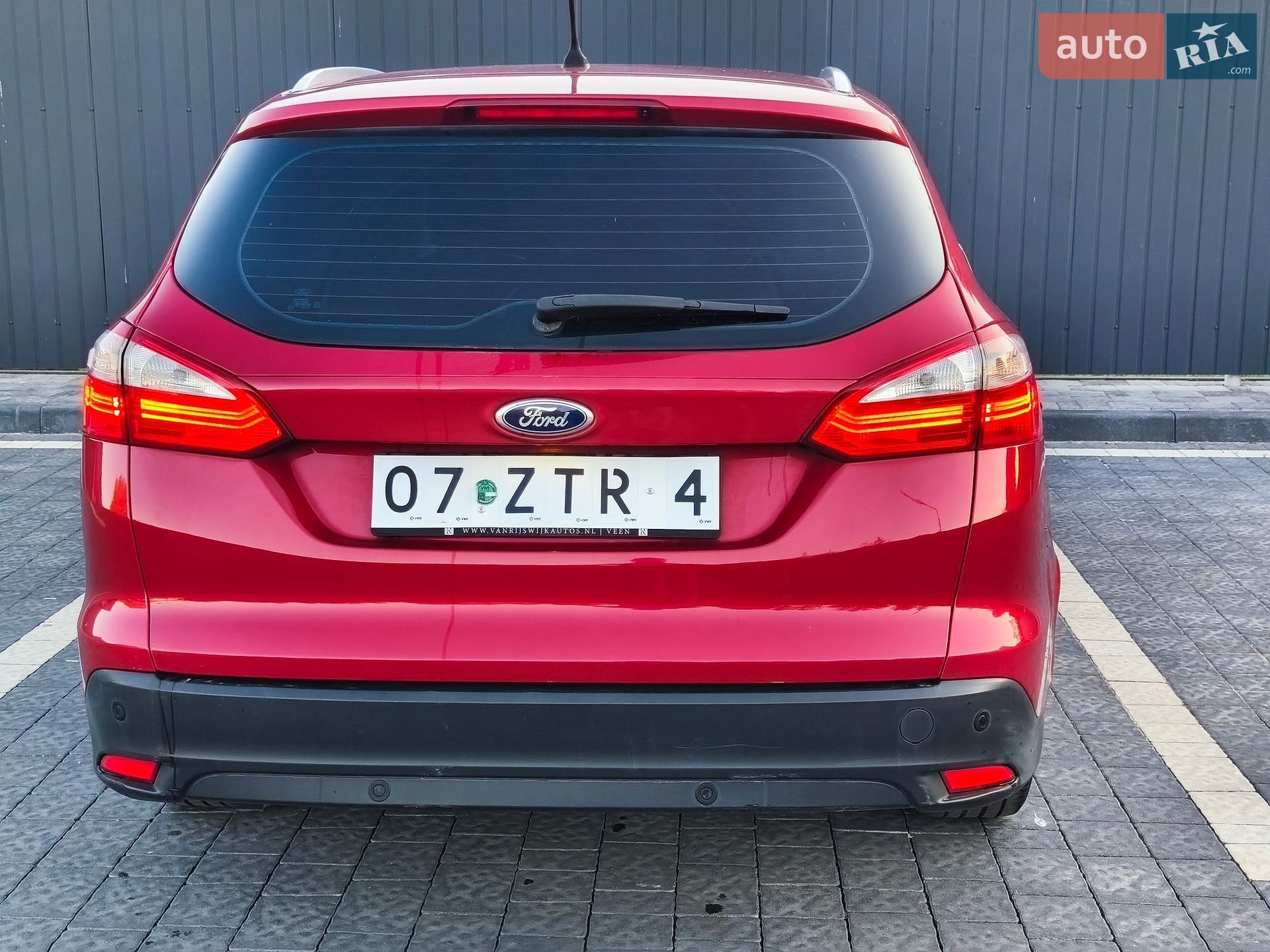 Ford Focus 2013 VIN WF0LXXGCBLDJ59707 фото оголошення 25 з 57