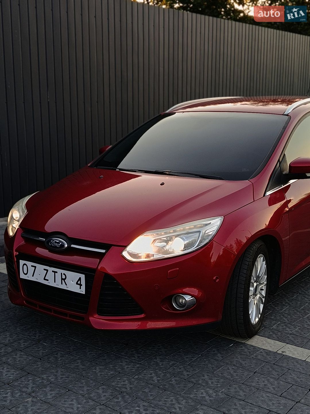 Ford Focus 2013 VIN WF0LXXGCBLDJ59707 фото оголошення 17 з 57