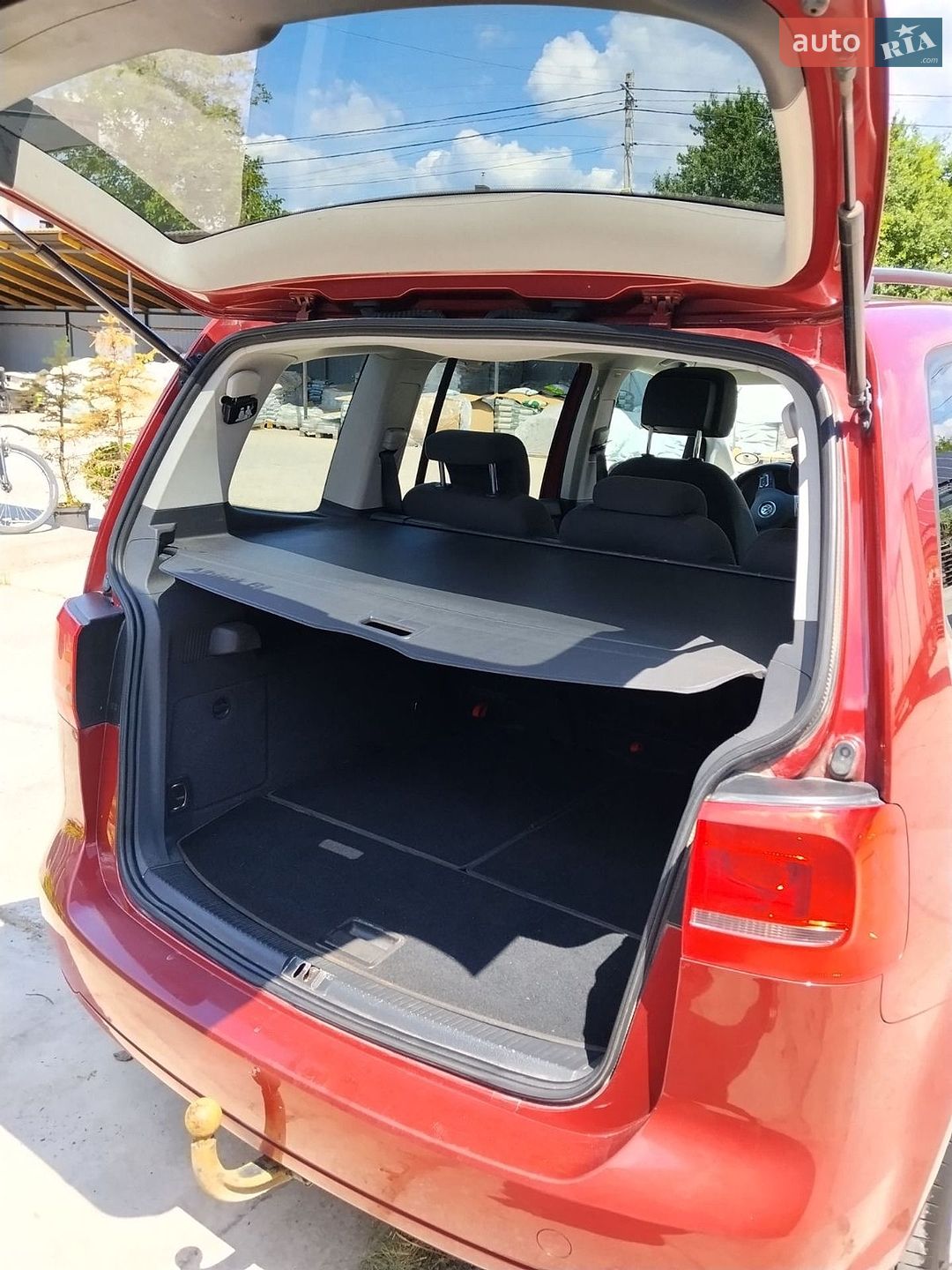 Volkswagen Touran 2014 VIN WVGZZZ1TZFW002458 фото оголошення 3 з 10