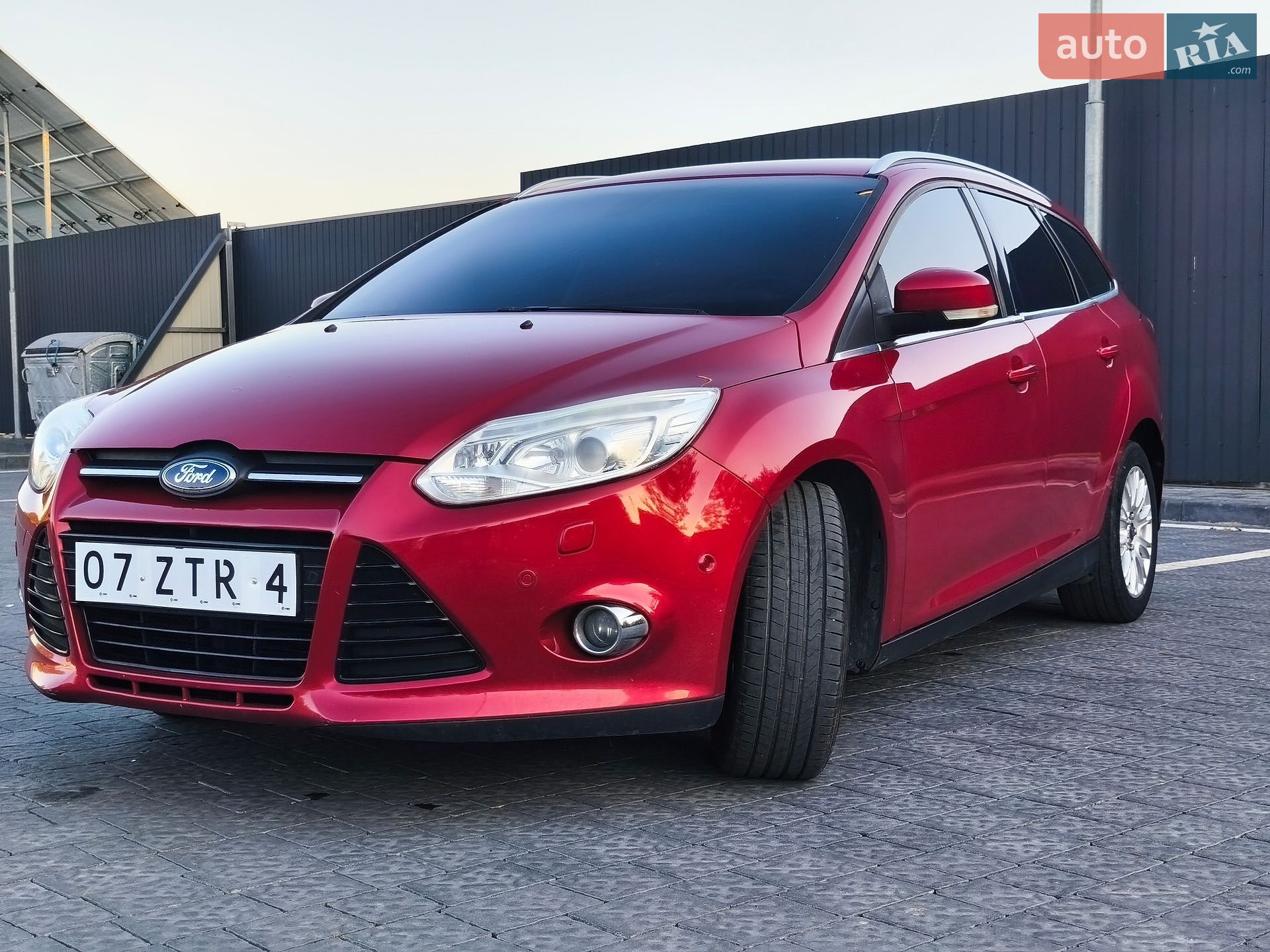 Ford Focus 2013 VIN WF0LXXGCBLDJ59707 фото оголошення 14 з 57