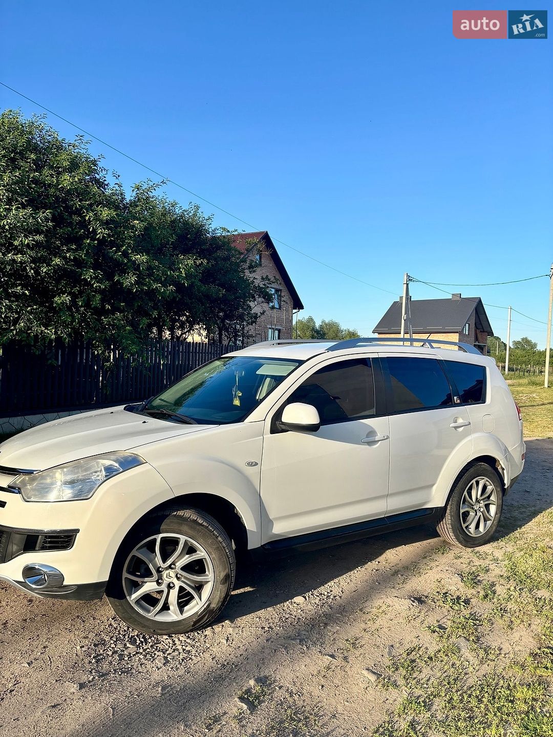 Citroen C-Crosser 2012 VIN VF7VU4HK8BU904632 фото оголошення 3 з 19