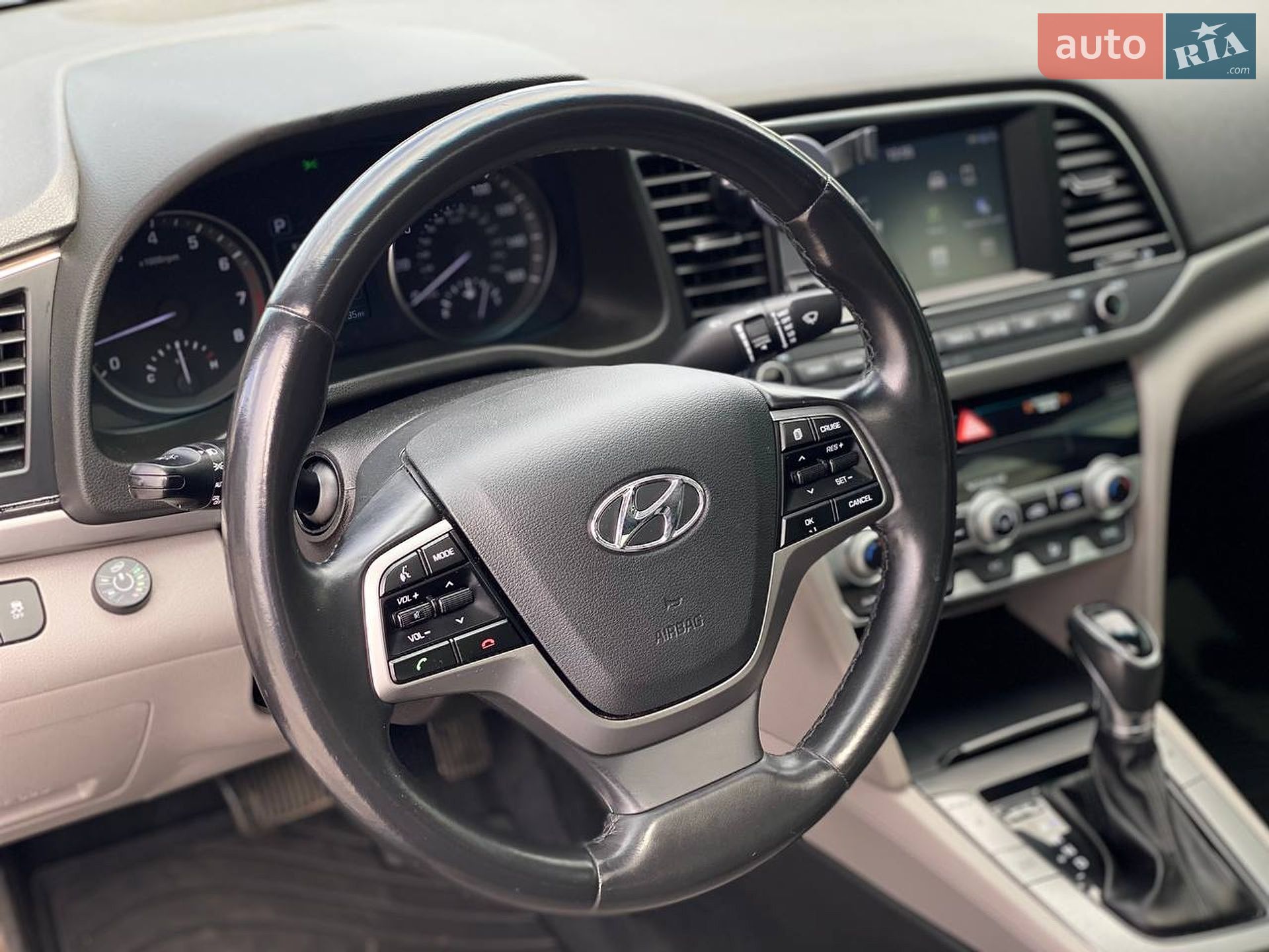 HYUNDAI ELANTRA 2018 VIN 5NPD84LF1JH366295 фото оголошення 26 з 47