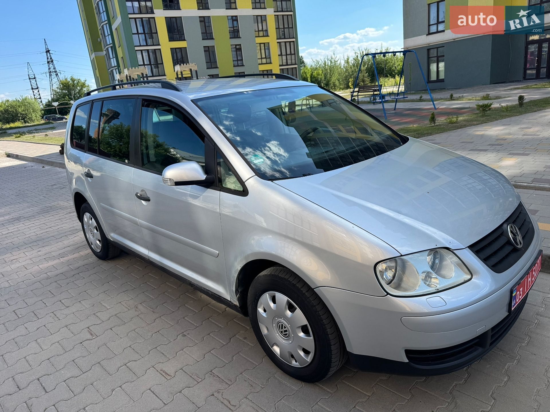 Volkswagen Touran 2005 VIN WVGZZZ1TZ6W057223 фото оголошення 5 з 8